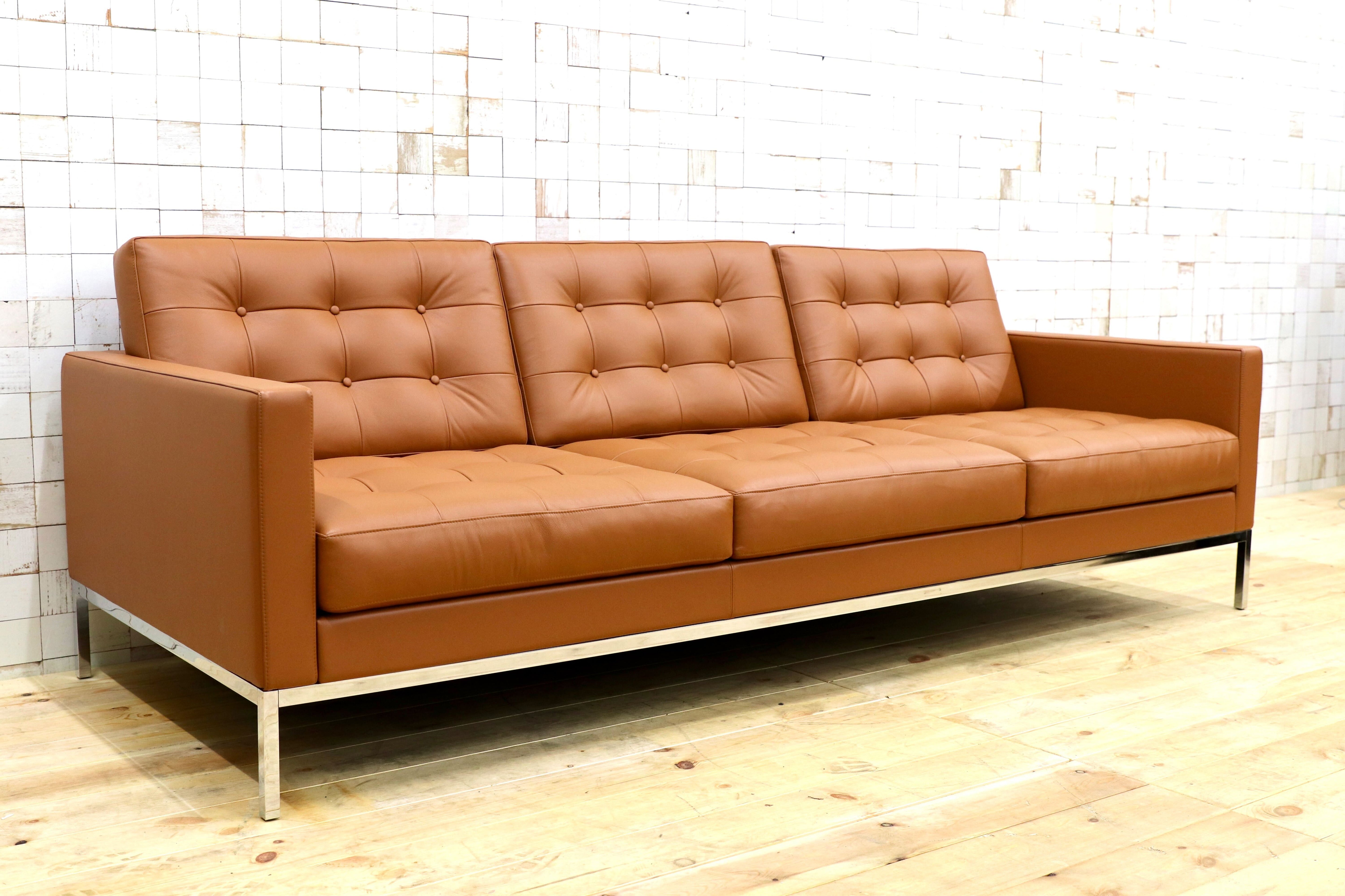 GMHN238○Knoll / ノル Florence Knoll Collection Relax Sofa 3人掛けソファ 本革 ライトブラウン ショールーム展示品 定価285万※発送不可