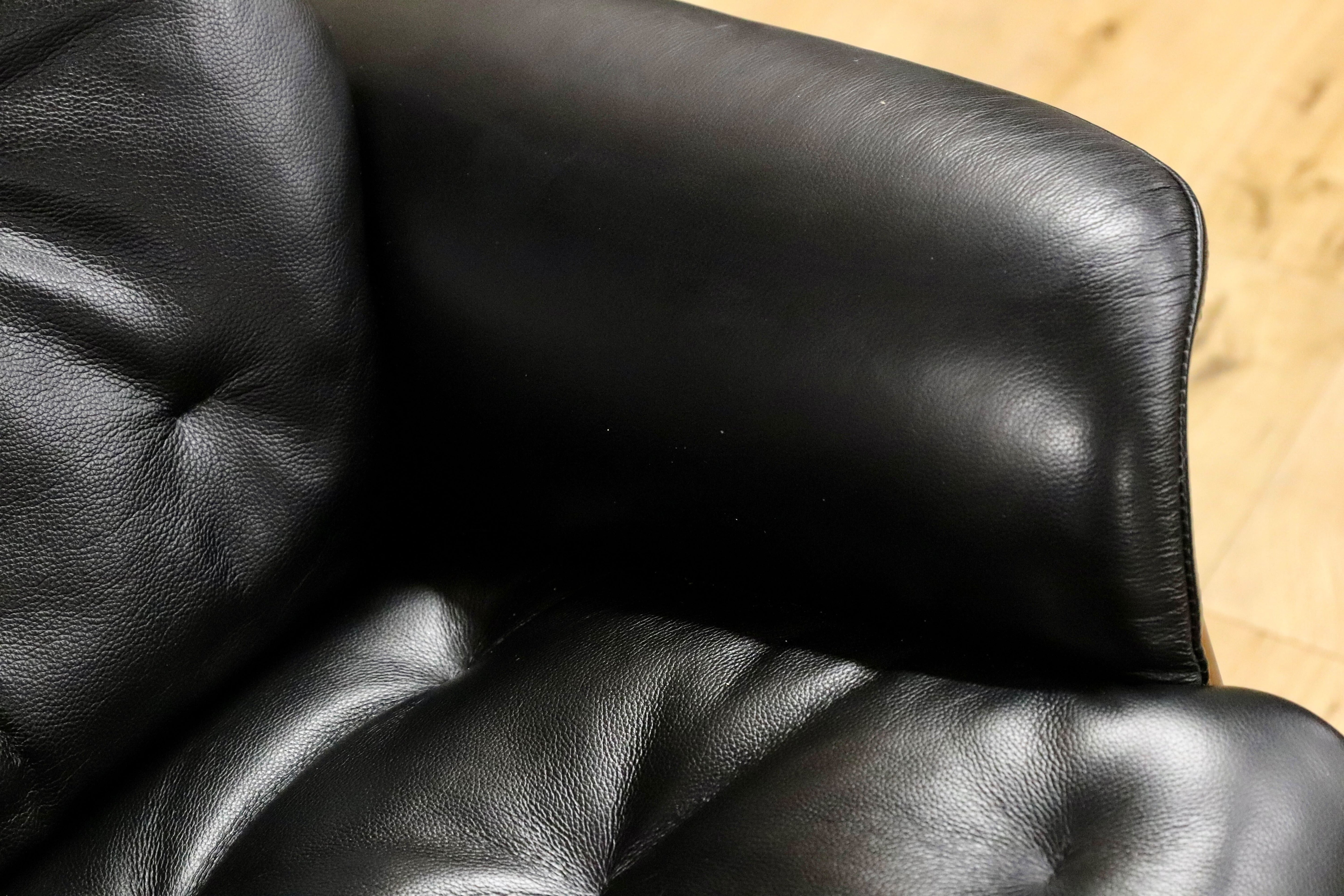 GMIS331○ニトリ / NITORI Nマーシャル 黒 本革 リクライニングチェア パーソナルチェア シングルソファ ラウンジチェア 定価10.9万