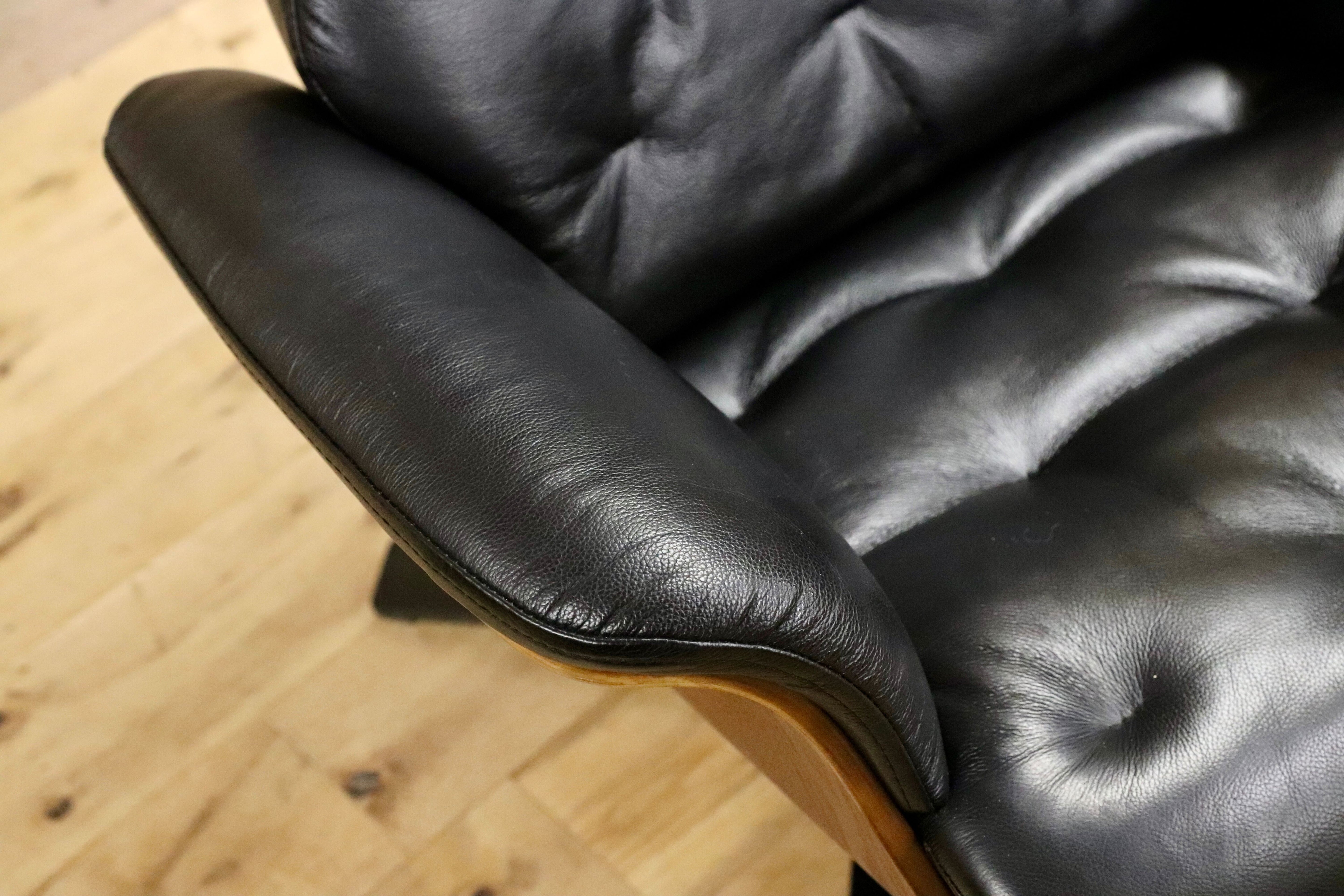 GMIS331○ニトリ / NITORI Nマーシャル 黒 本革 リクライニングチェア パーソナルチェア シングルソファ ラウンジチェア 定価10.9万