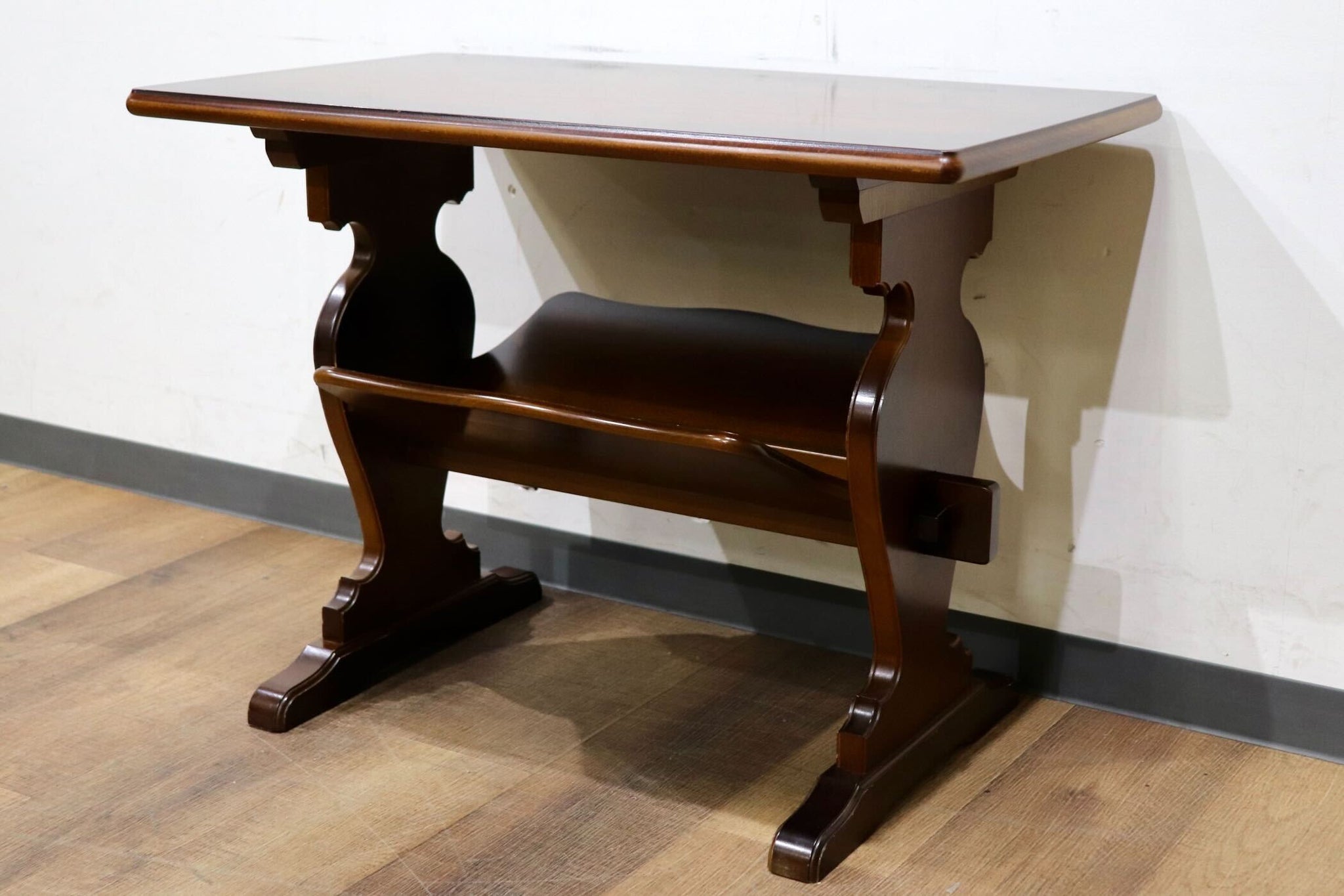 GMHN314○karimoku / カリモク コロニアル サイドテーブル コーヒー  