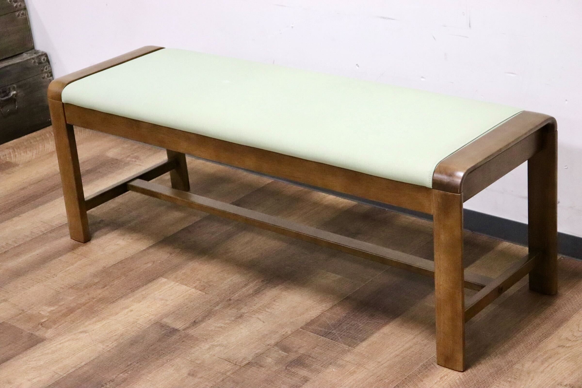 GMHH339○karimoku / カリモク Direttore ディレトーレ ダイニングベンチ 食卓椅子 ベンチ 長椅子 腰掛け 合皮 若葉色 楢材 モダン