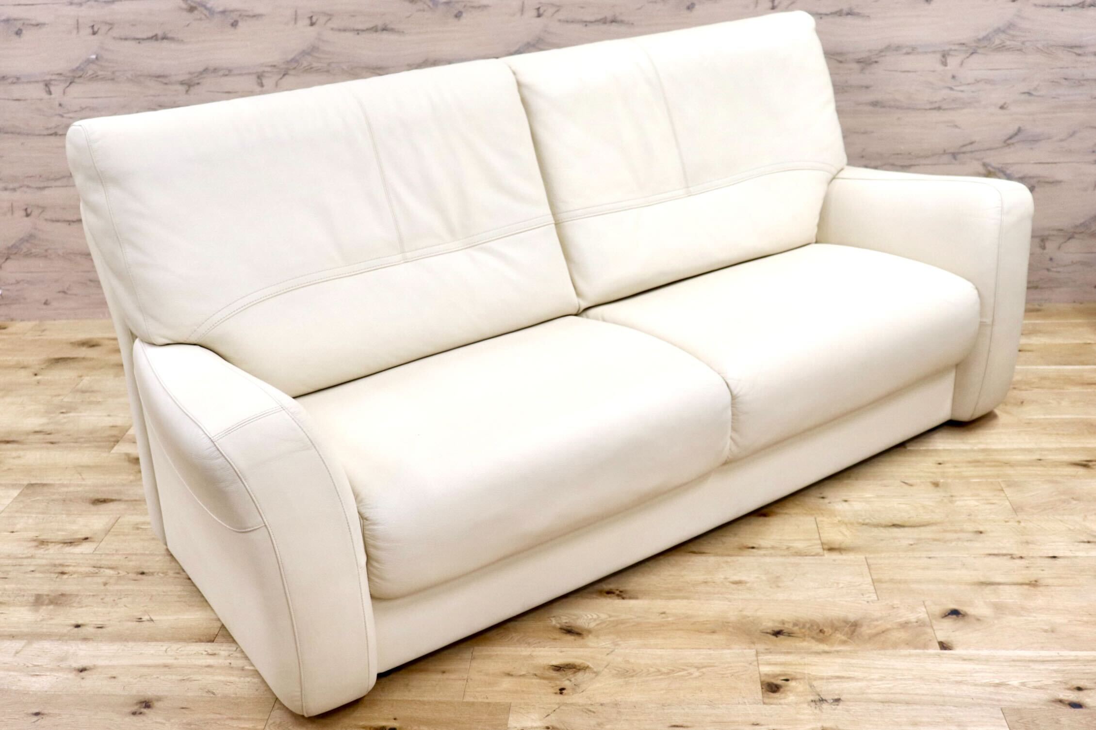 GMHK254C○karimoku / カリモク Direttore ディレトーレ 3人掛けソファ トリプルソファ 長椅子 本革 アイボリー モダン 国産家具