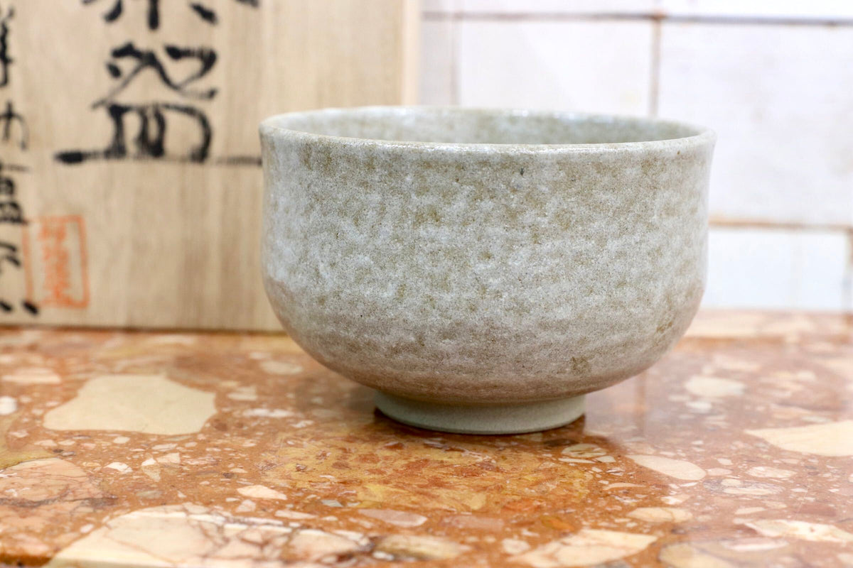 GMJO136R○陶器 茶碗 茶 共箱 在銘 茶道具 抹茶碗 作家物