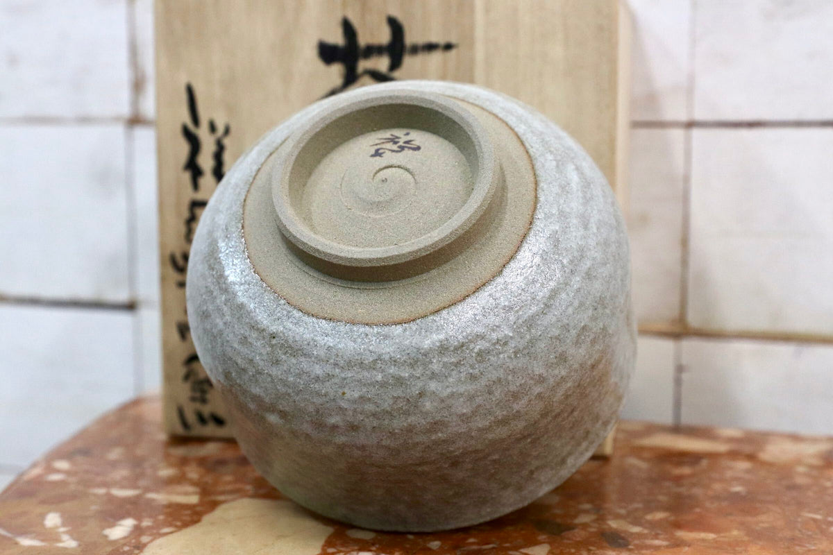 GMJO136R○陶器 茶碗 茶 共箱 在銘 茶道具 抹茶碗 作家物