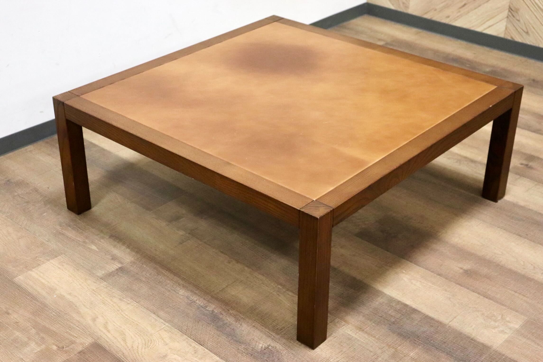 GMGN493B○Ritzwell / リッツウェル GRAND LEEWISE センターテーブル リビングテーブル ローテーブル 革張り モダン 定価約18万 展示品