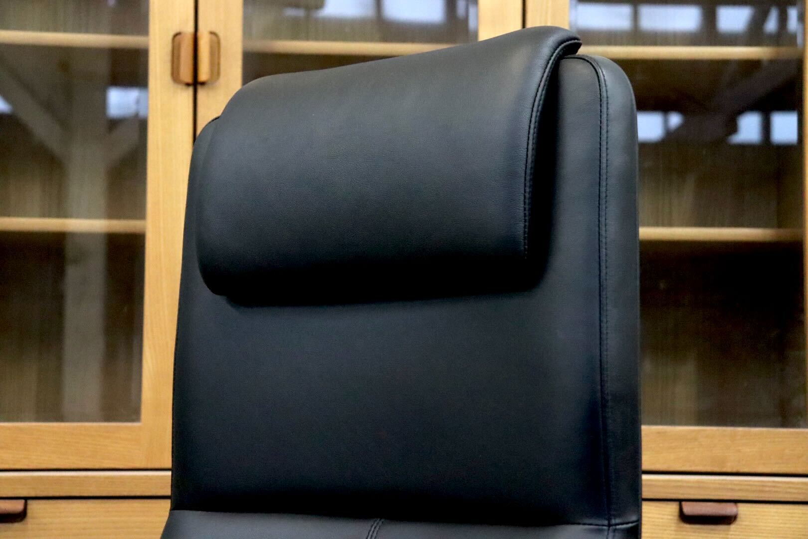 GMIK678A○okamura / オカムラ Legenda レジェンダ オフィスチェア エクストラハイバック 本革 役員室 オカムラ最高級 定価約70万 展示品