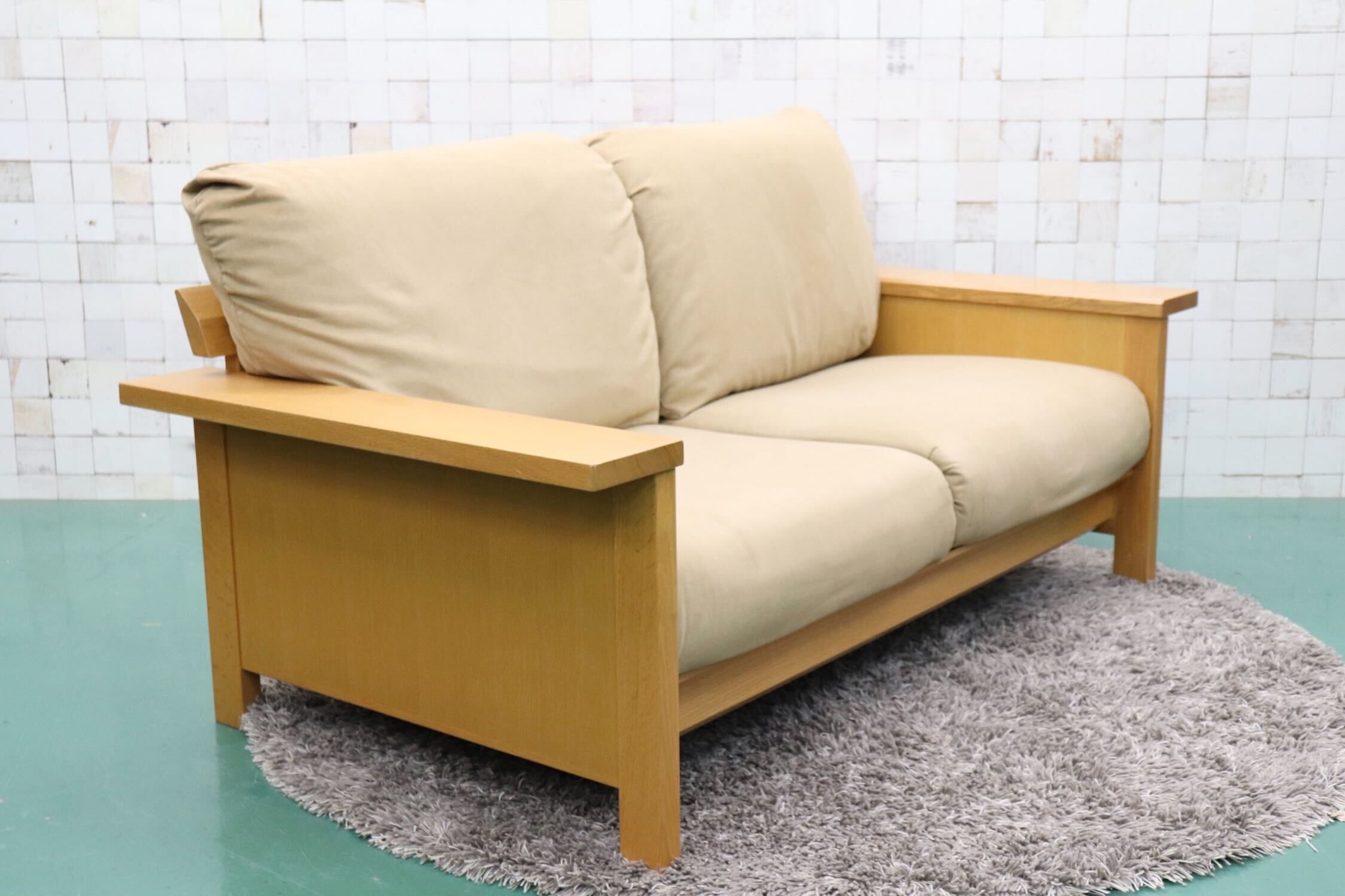 GMGS10○シラカワ / shirakawa レヴィ 2人掛けソファ ラブソファ 長椅子 カバーリング 楢材 飛騨家具 ナチュラル モダン 定価約21万