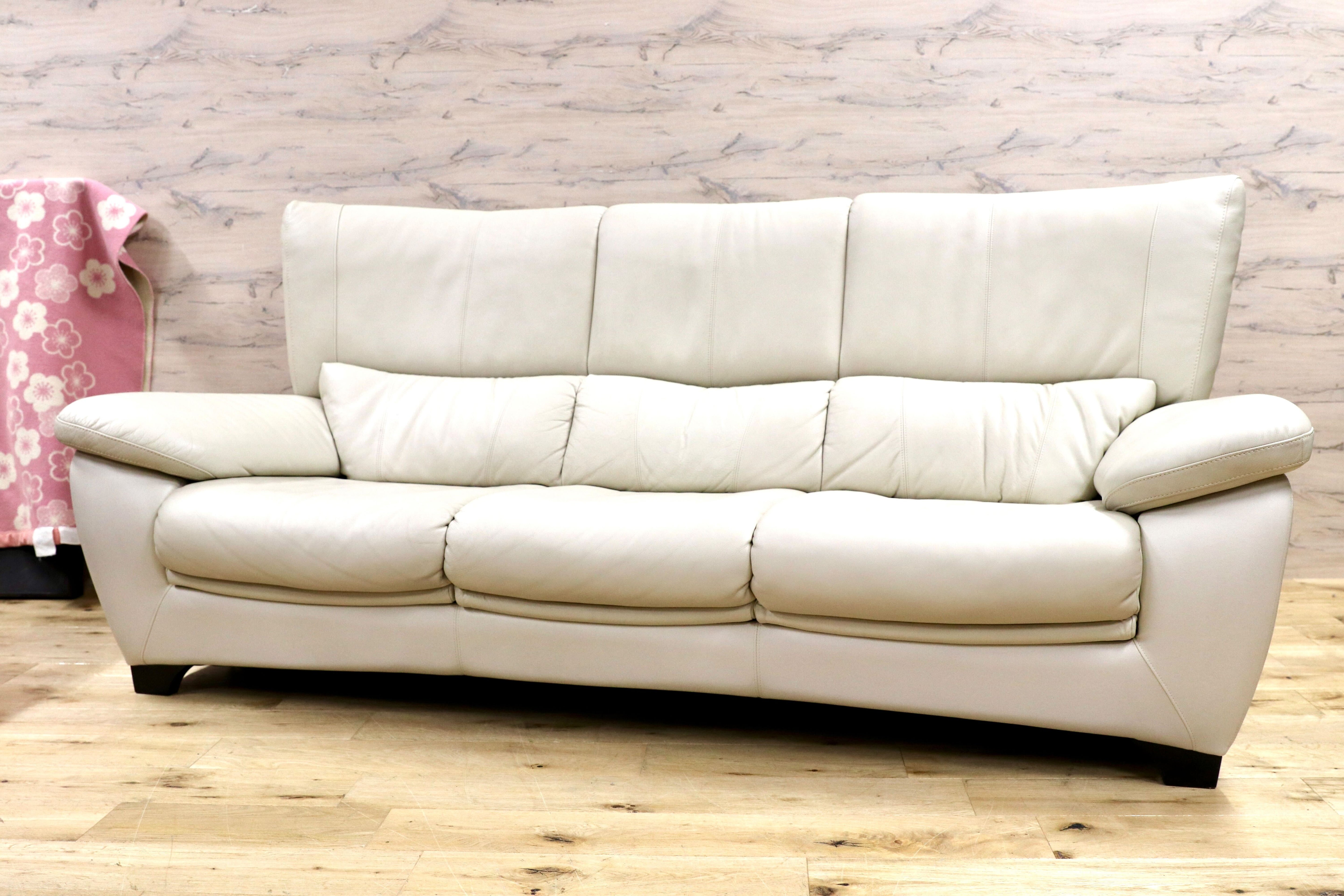 GMIH293○karimoku / カリモク 3人掛けソファ トリプルソファ 長椅子 本革 オフホワイト 国産家具 レザー ZT6503 定価約42万