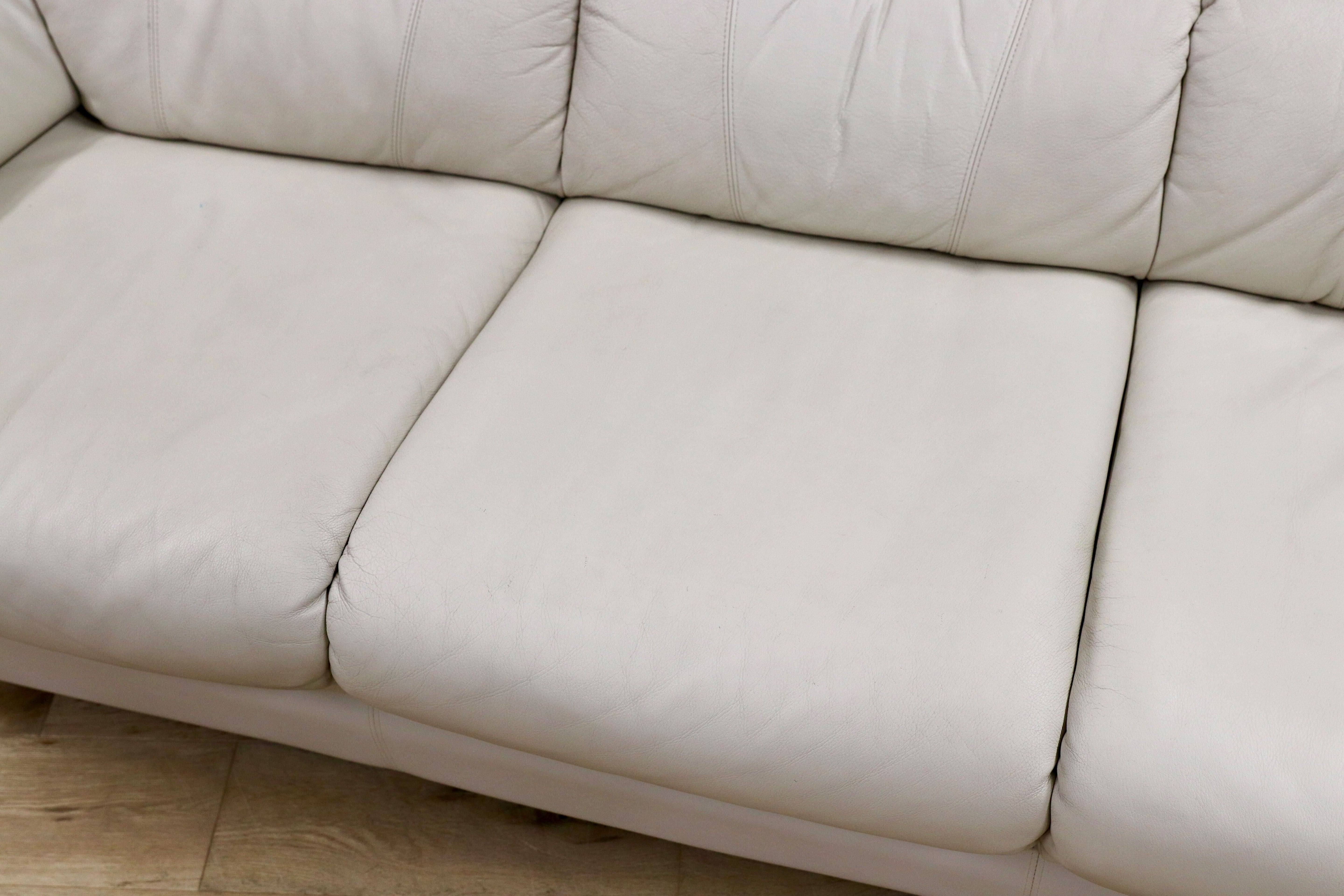 GMIH293○karimoku / カリモク 3人掛けソファ トリプルソファ 長椅子 本革 オフホワイト 国産家具 レザー ZT6503 定価約42万