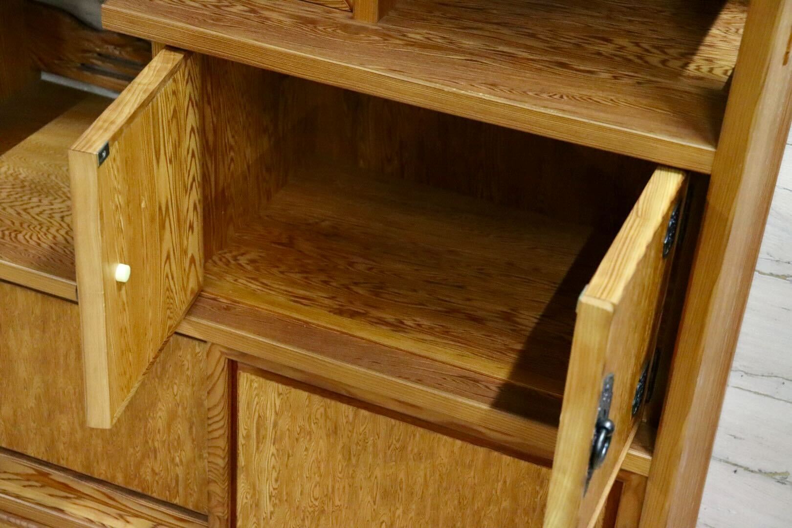 GMIH331○世界遺産屋久杉 茶棚 飾り棚 キャビネット 茶箪笥 サイドボード 和家具 和モダン 古民家 高級家具 美品