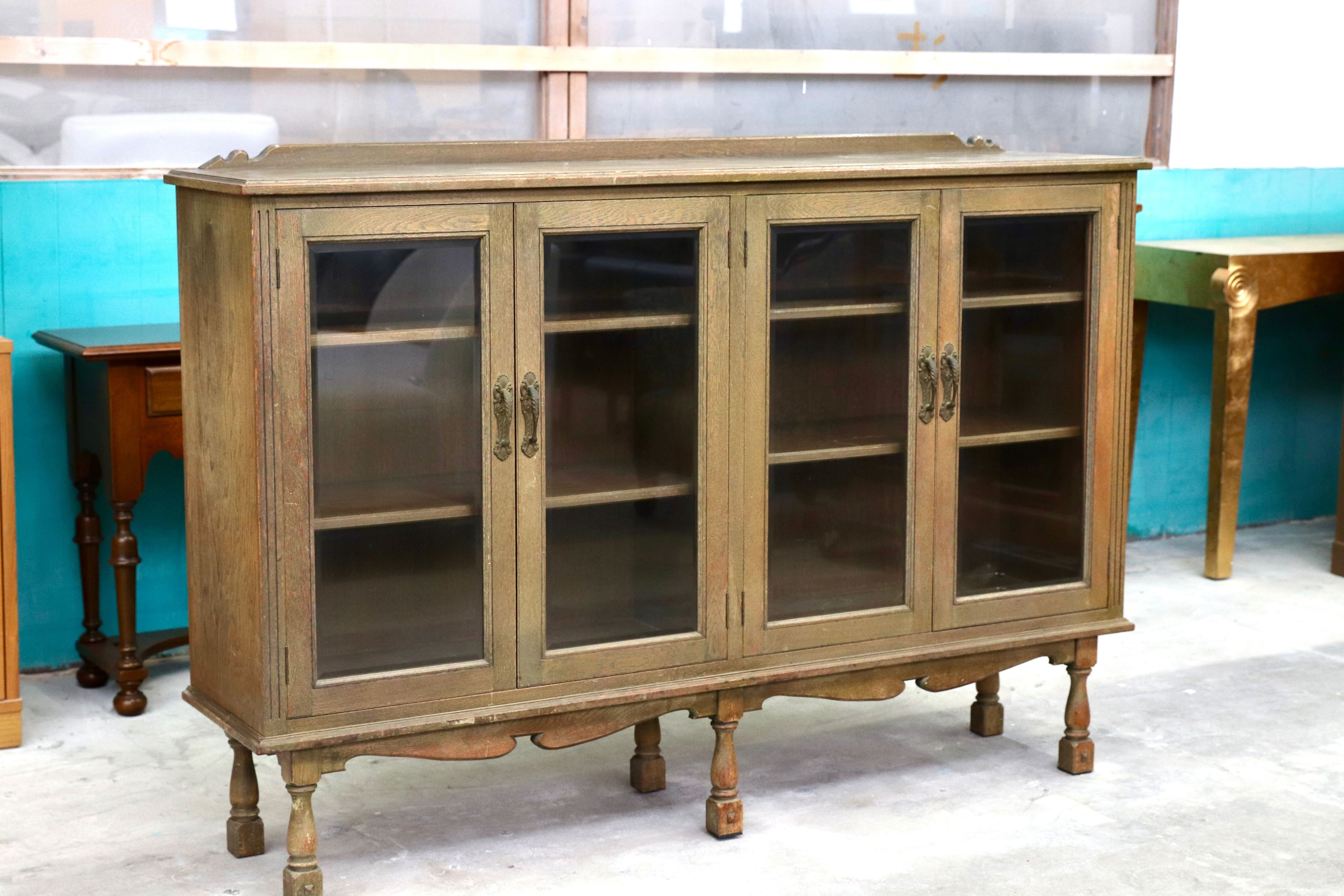 GMIK25○神戸家具 洋家具 サイドボード リビングボード クラシック ヴィンテージ アンティーク 収納家具 オーク材