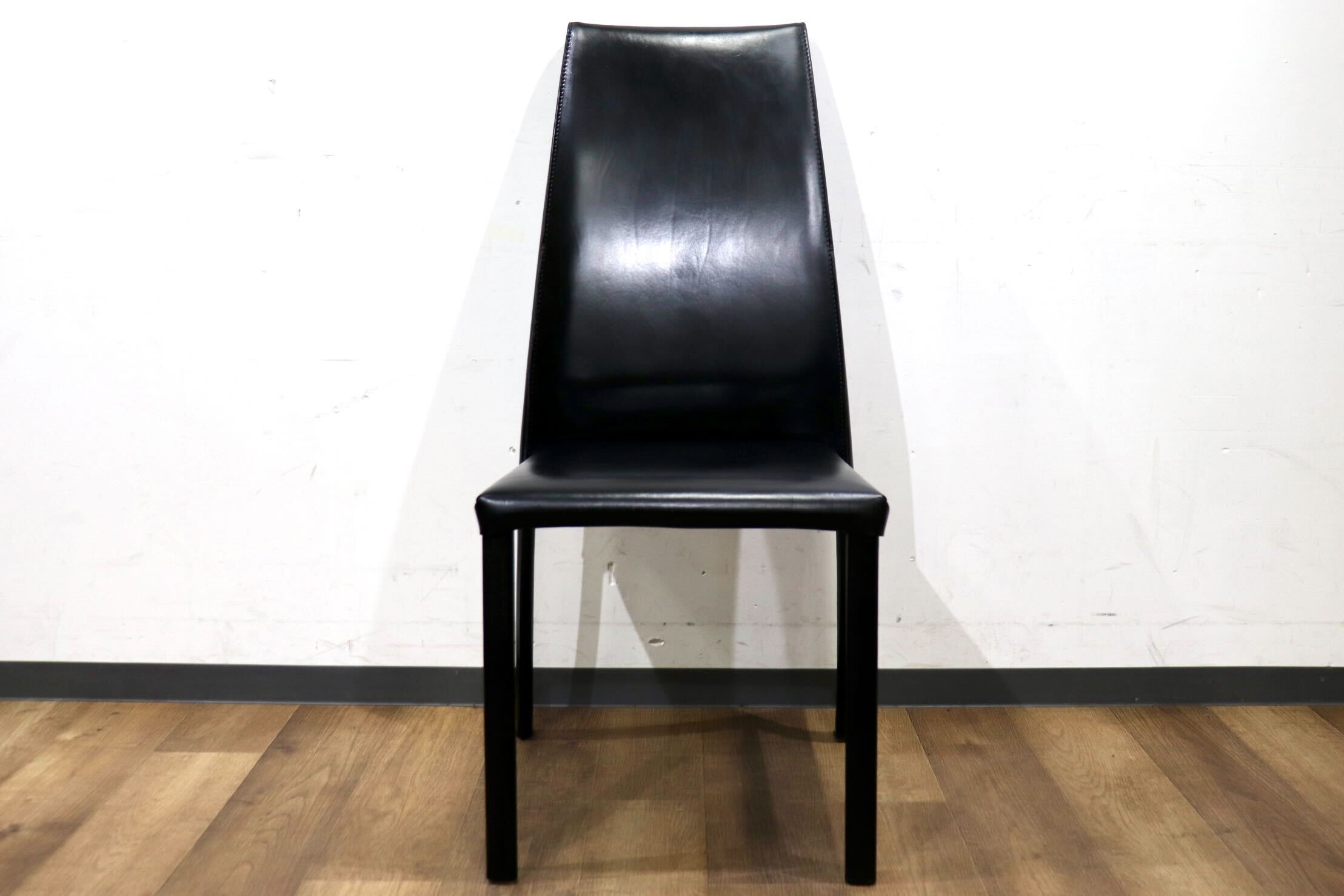 GMHN288C○FRAG / フラッグ LATINA ダイニングチェア アームレスチェア ハイバックチェア 椅子 ブラック 本革 イタリア製 検)カッテラン