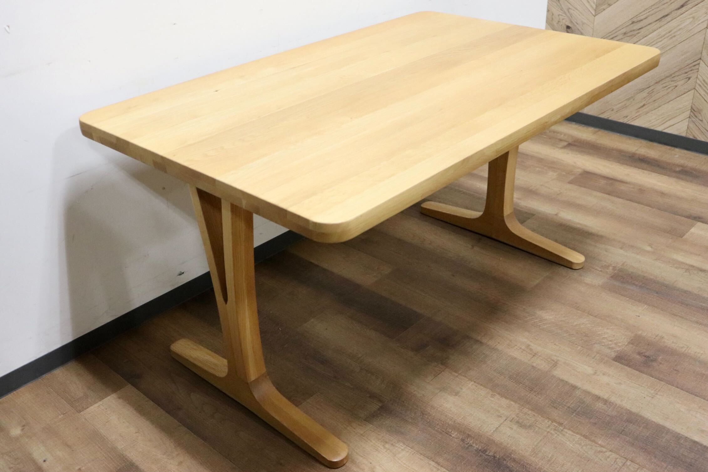 GMHK283D○karimoku / カリモク DU4810 ダイニングテーブル 食卓テーブル 作業台 オーク材 ハギ集成材 ナチュラル 国産家具 定価約24万