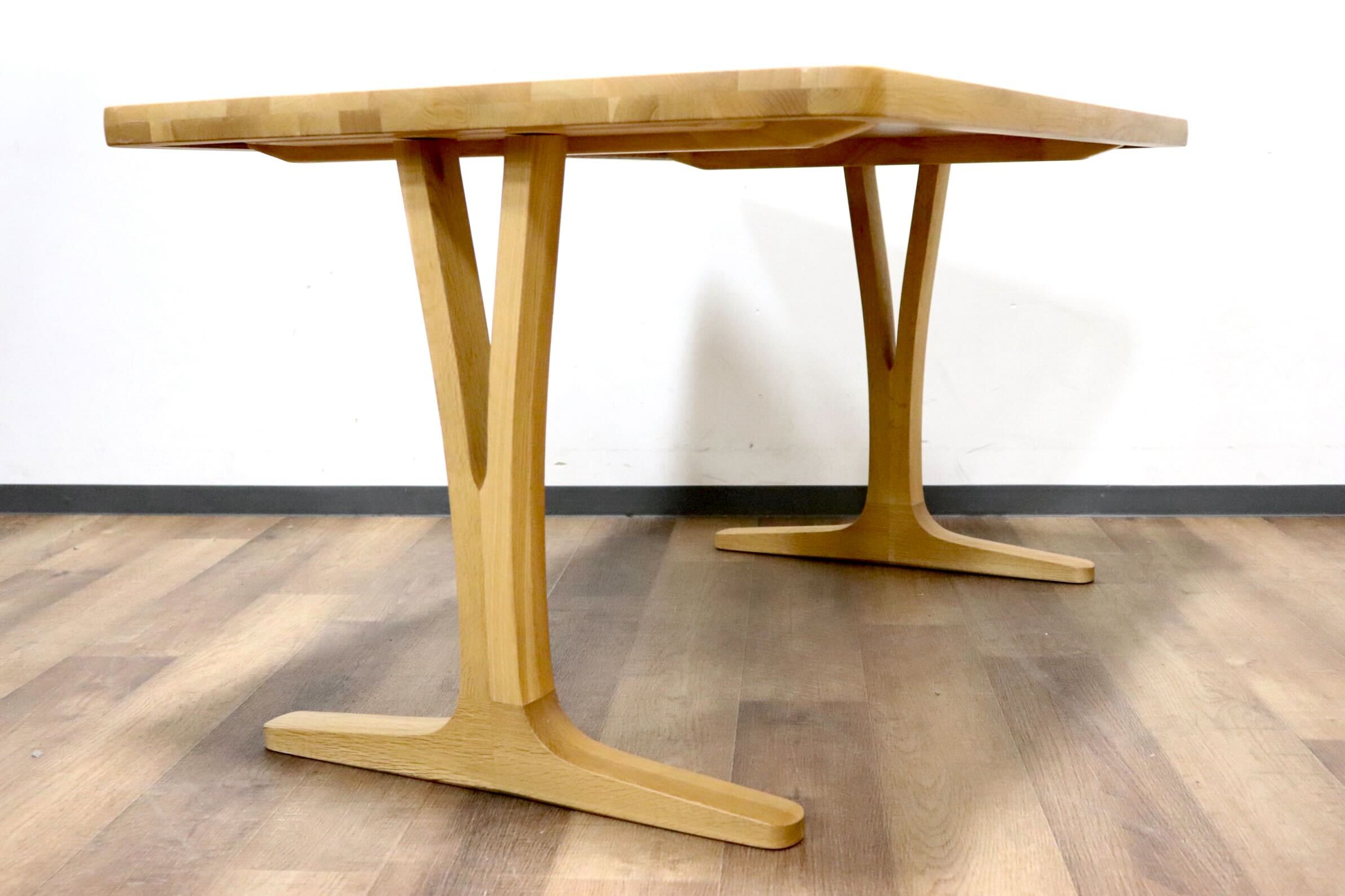 GMHK283D○karimoku / カリモク DU4810 ダイニングテーブル 食卓テーブル 作業台 オーク材 ハギ集成材 ナチュラル 国産家具 定価約24万