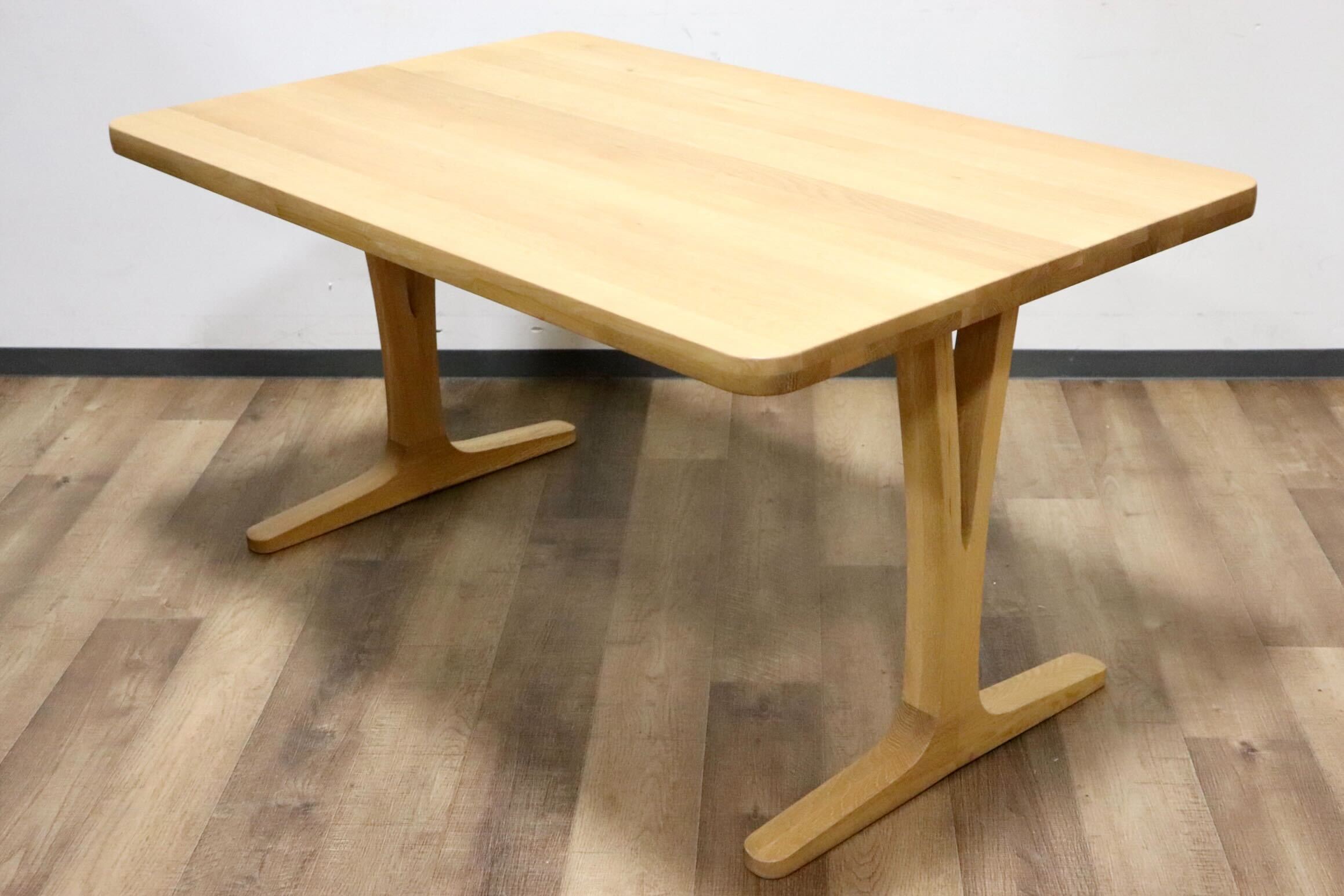 GMHK283D○karimoku / カリモク DU4810 ダイニングテーブル 食卓テーブル 作業台 オーク材 ハギ集成材 ナチュラル 国産家具 定価約24万