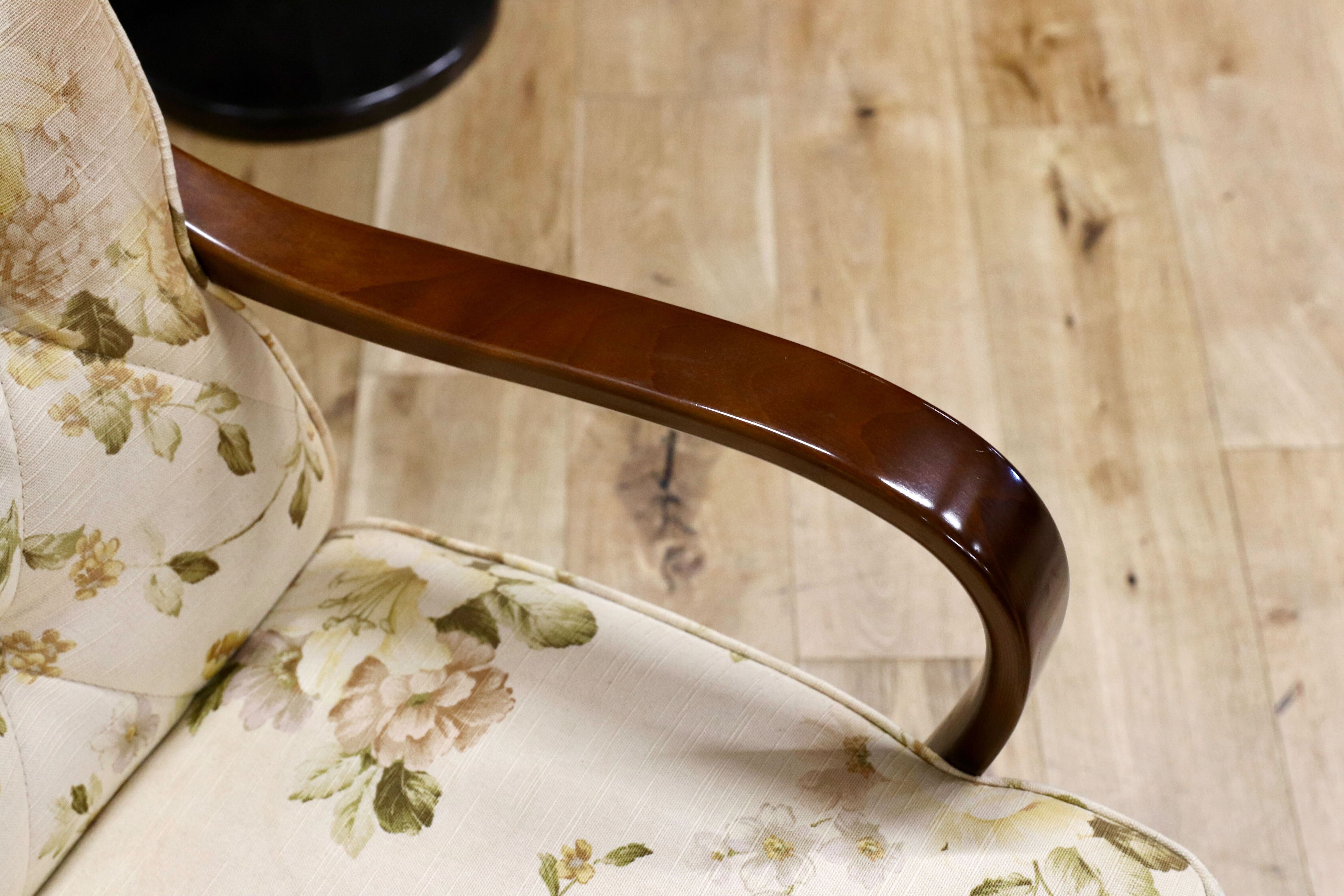 GMHH38C○karimoku / カリモク アームチェア 1人掛けソファ シングルソファ ラウンジチェア 安楽椅子 ファブリック 花柄 コロニアル