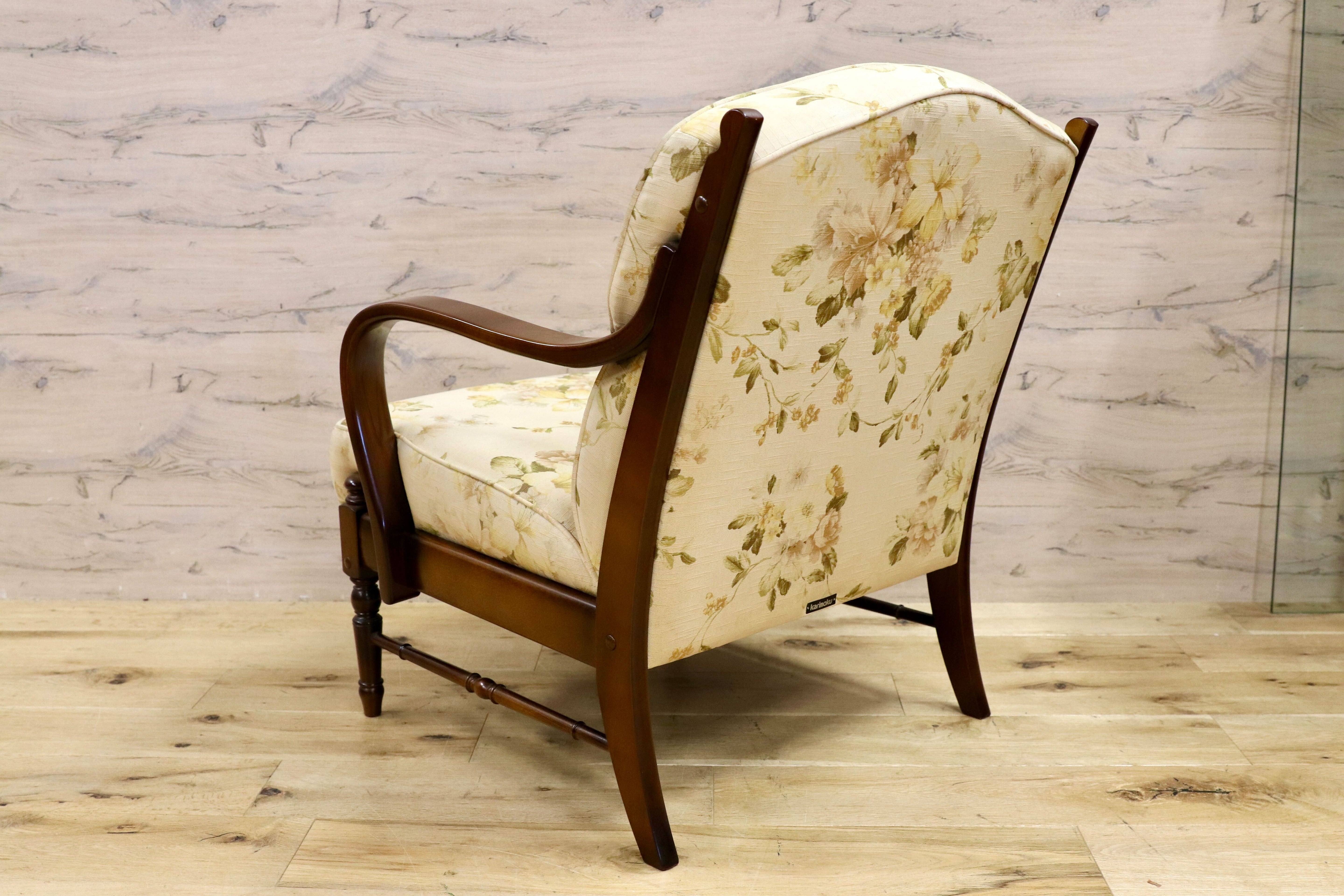 GMHH38C○karimoku / カリモク アームチェア 1人掛けソファ シングルソファ ラウンジチェア 安楽椅子 ファブリック 花柄 コロニアル