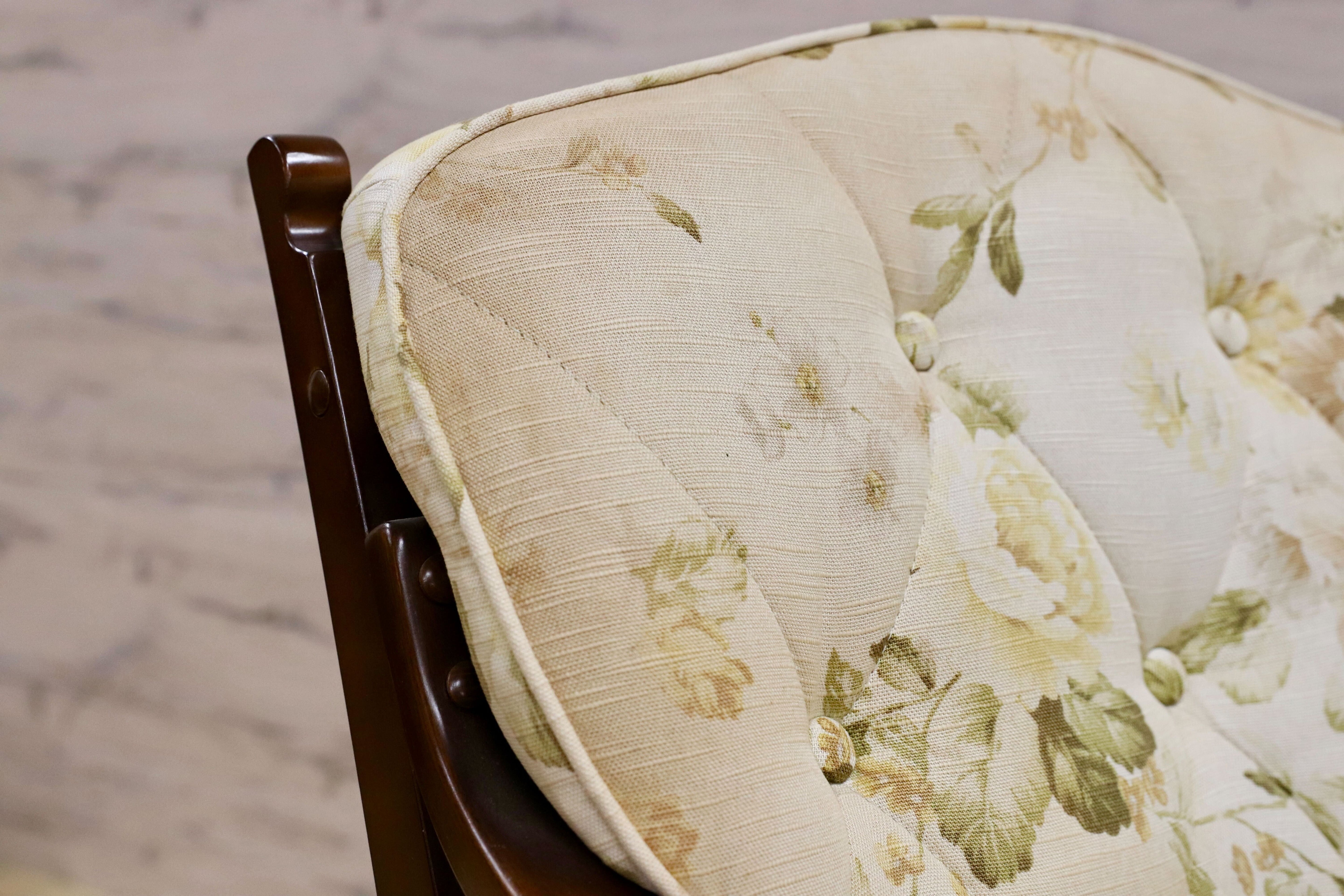 GMHH38C○karimoku / カリモク アームチェア 1人掛けソファ シングルソファ ラウンジチェア 安楽椅子 ファブリック 花柄 コロニアル