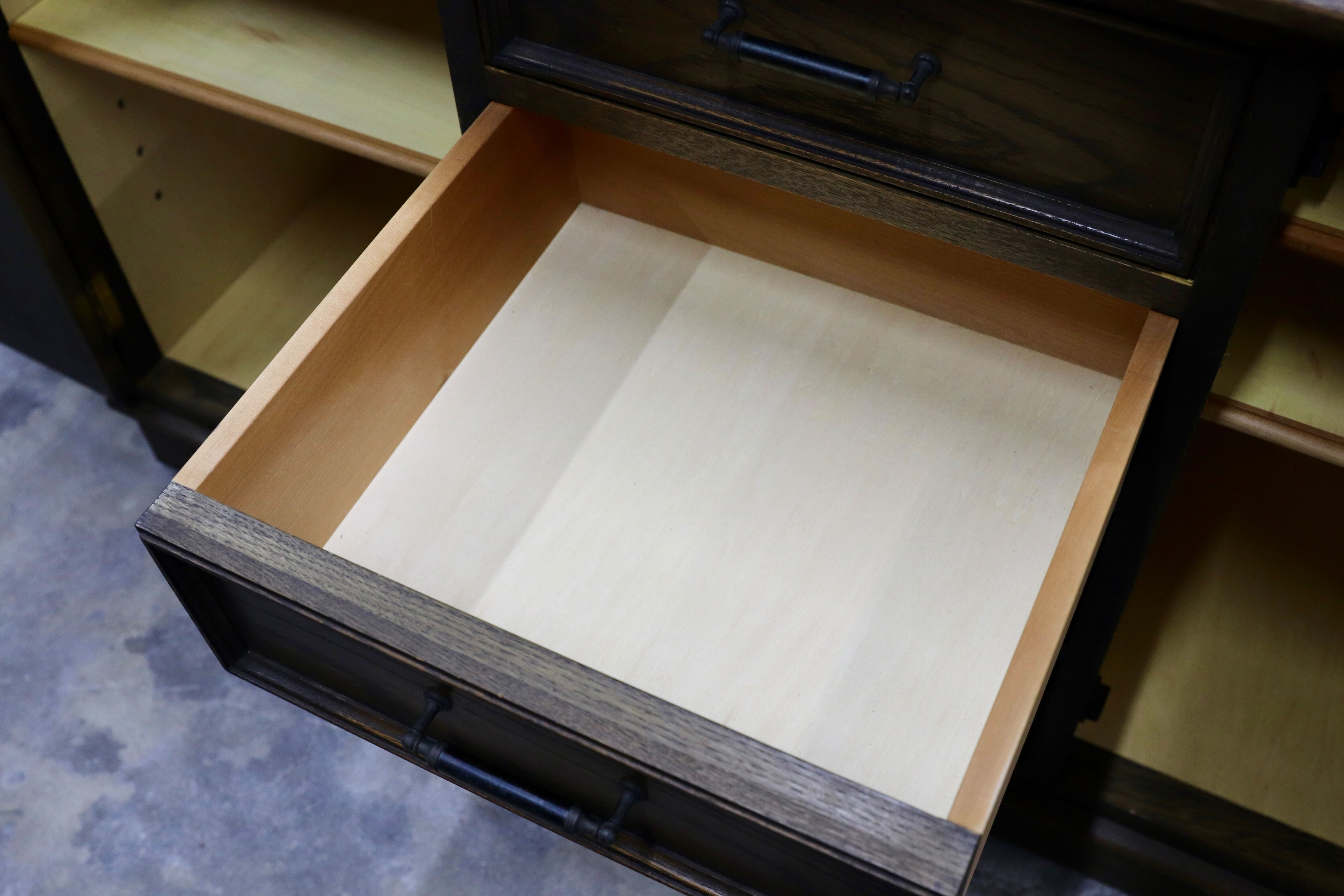 GMIK626○神戸洋家具 永田良介商店 サイドボード リビングボード 楢材 英国カントリー クラシック ヴィンテージ アンティーク