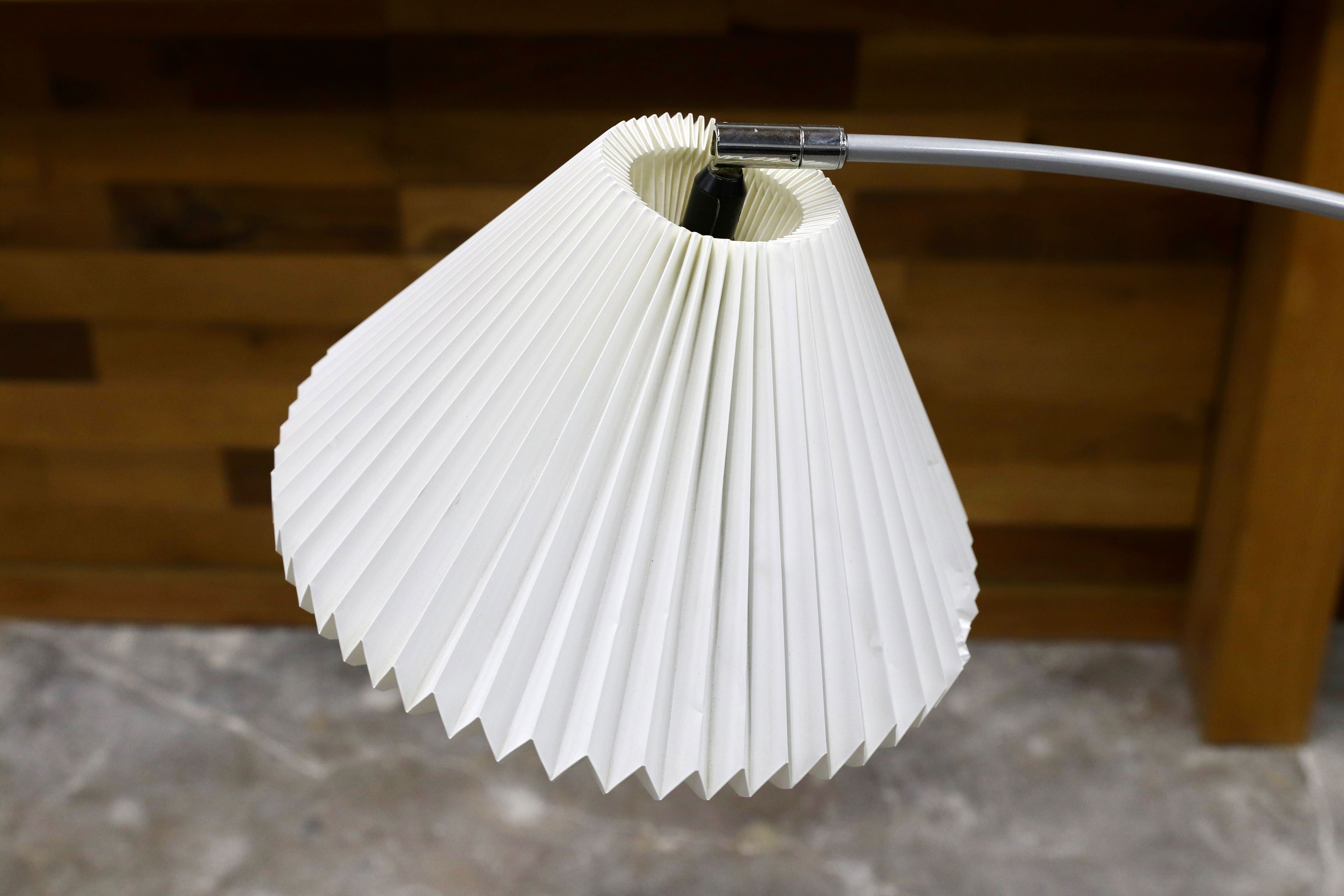 GMHO51○Le Klint / レ・クリント フロアランプ370 ndreas Hansen(アンダース・ハンセン)照明 ライト 名作 北欧 デンマーク 希少