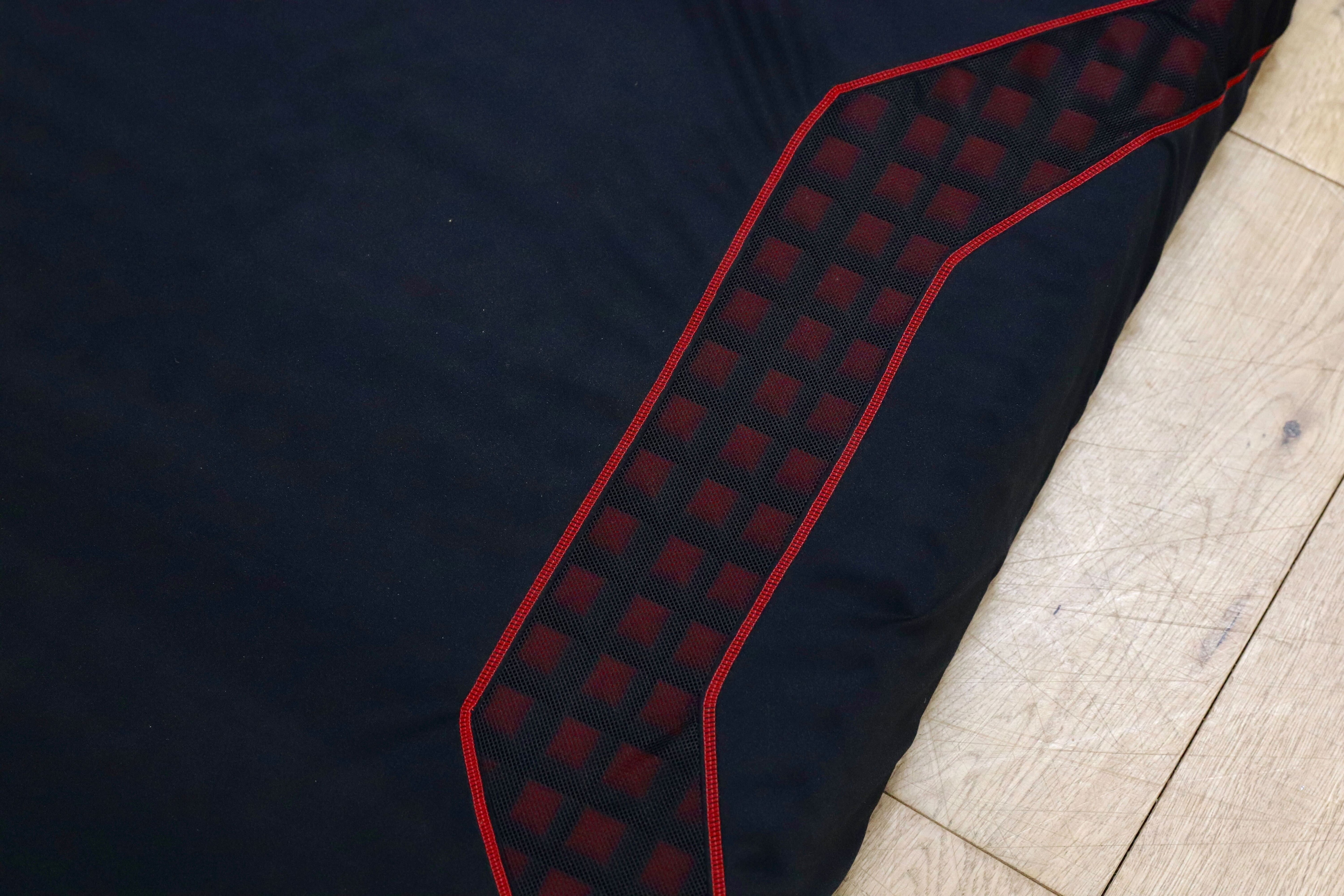 GMIK631○西川Air Si マットレス 睡眠時の体幹をサポート 高度な特殊立体クロススリット構造 レギュラー