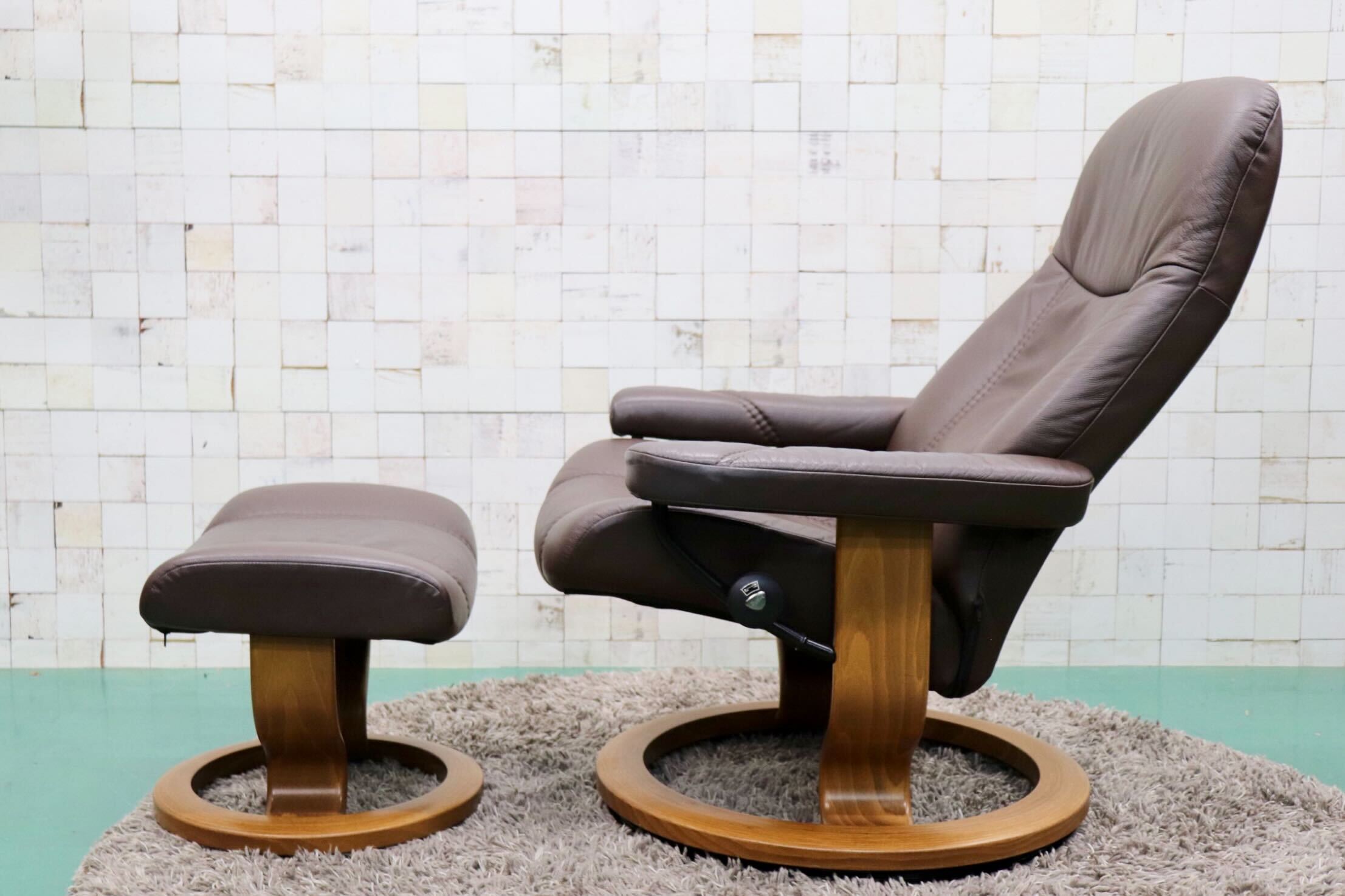GMGS22○EKORNES / エコーネス コンサル リクライニングチェア パーソナルチェア オットマン 北欧 ノルウェー 本革 ブラウン 定価約26万