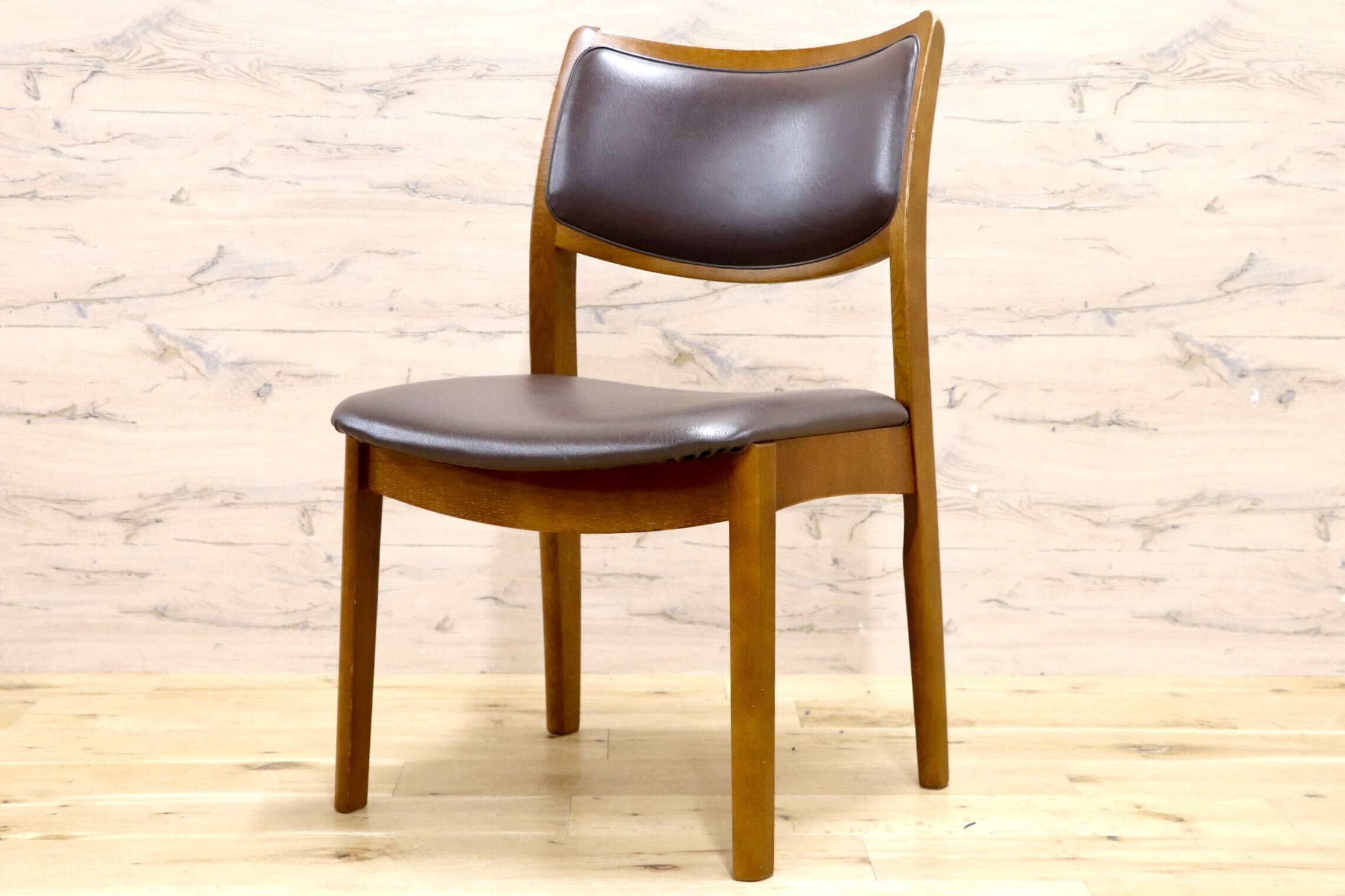 GMIS527A○シラカワ / shirakawa ダイニングチェア アームレスチェア 椅子 飛騨の家具 合皮 和モダン