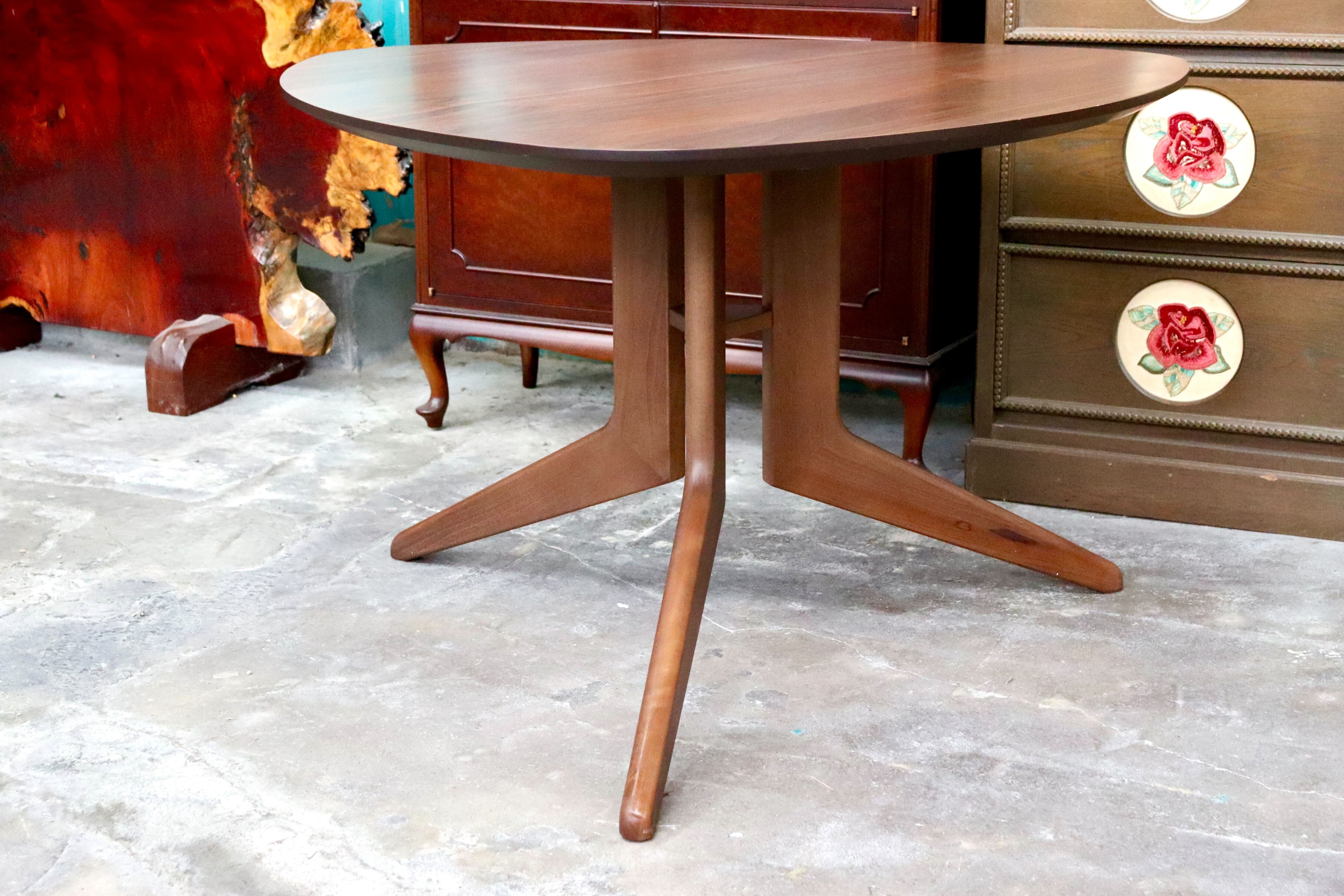 GMIK897○MORITA / モリタインテリア ダイニングテーブル 食卓テーブル ウォールナット材 レトロ 北欧スタイル 定価約22.2万 展示品