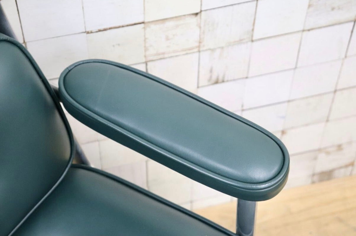 GMJO87G○Herman Miller / ハーマンミラー イームズ エグゼクティブチェア タイムライフチェア 本革 グリーン チャールズ&レイ 定価約95万