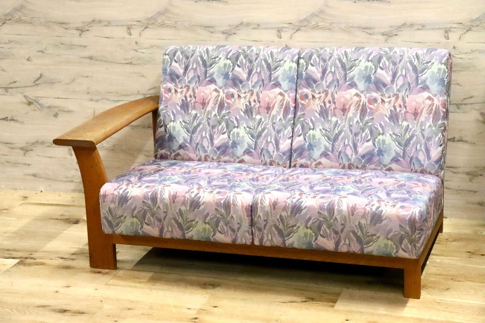 GMHK247A○TECHNA / テクナ 右肘アームソファ 2人掛けソファ ラブソファ ファブリック 花柄 IDC大塚家具 希少 アンティーク ヴィンテージ