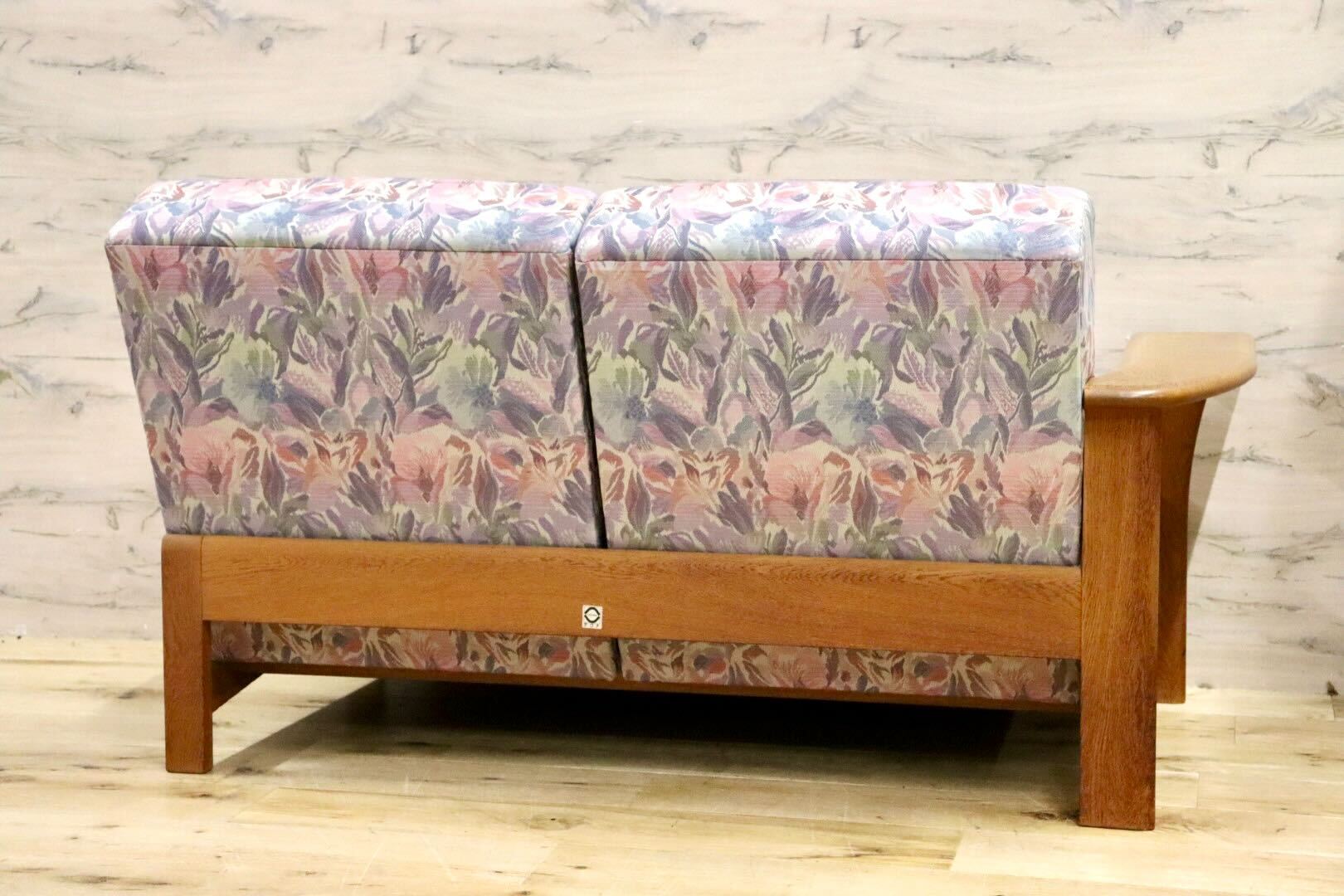 GMHK247A○TECHNA / テクナ 右肘アームソファ 2人掛けソファ ラブソファ ファブリック 花柄 IDC大塚家具 希少 アンティーク ヴィンテージ