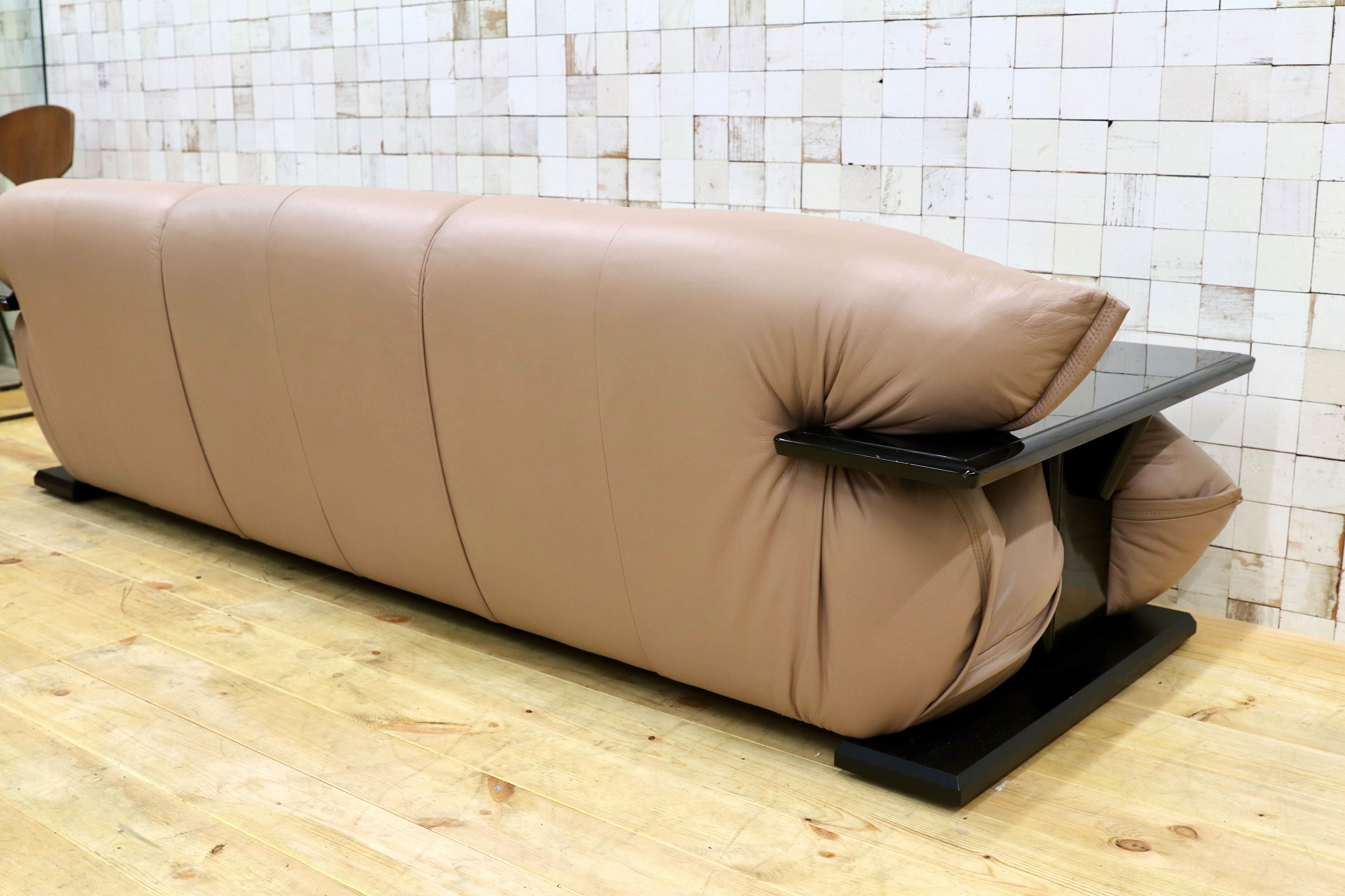 GMHK412○MORISHIGE / モリシゲ Gアーク 3人掛けソファ トリプルソファ 3シーター 本革 レザー ベージュ IDC大塚家具 定価約64万