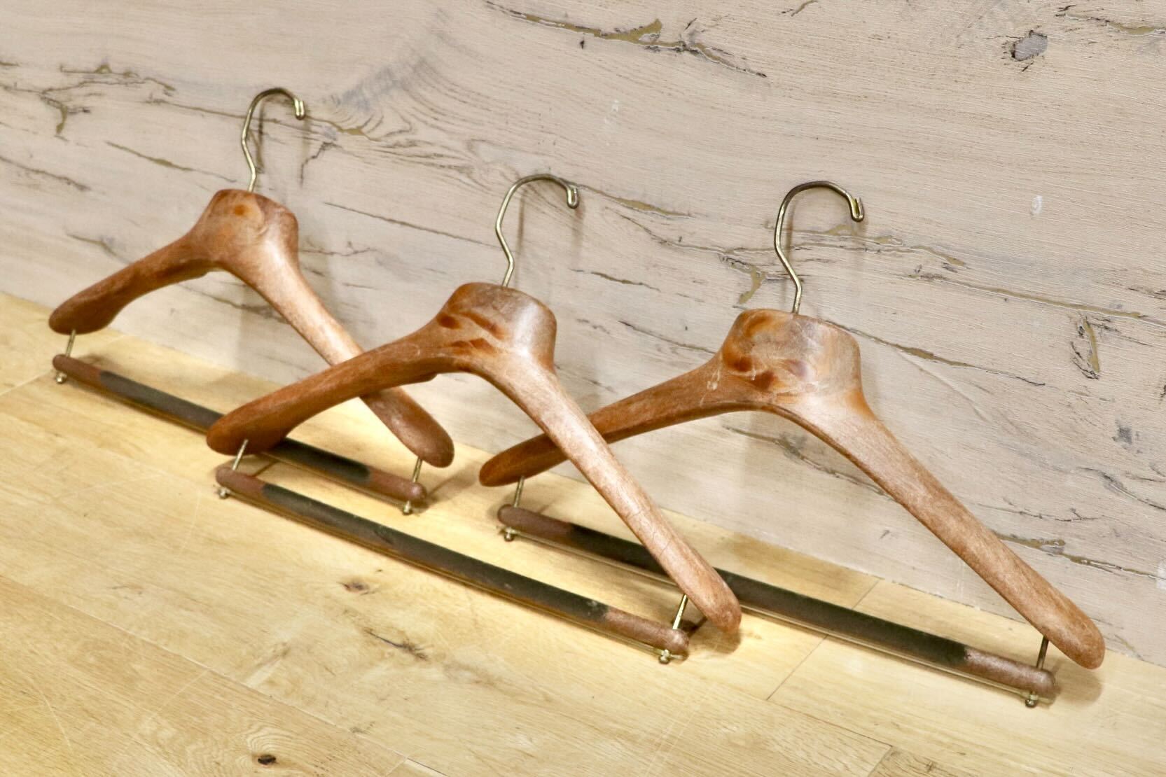 GMHK504E○MAINETTI / マイネッティ サルトリアーレハンガー 3本セット スーツハンガー パンツハンガー イタリア 西洋 アンティーク 雑貨