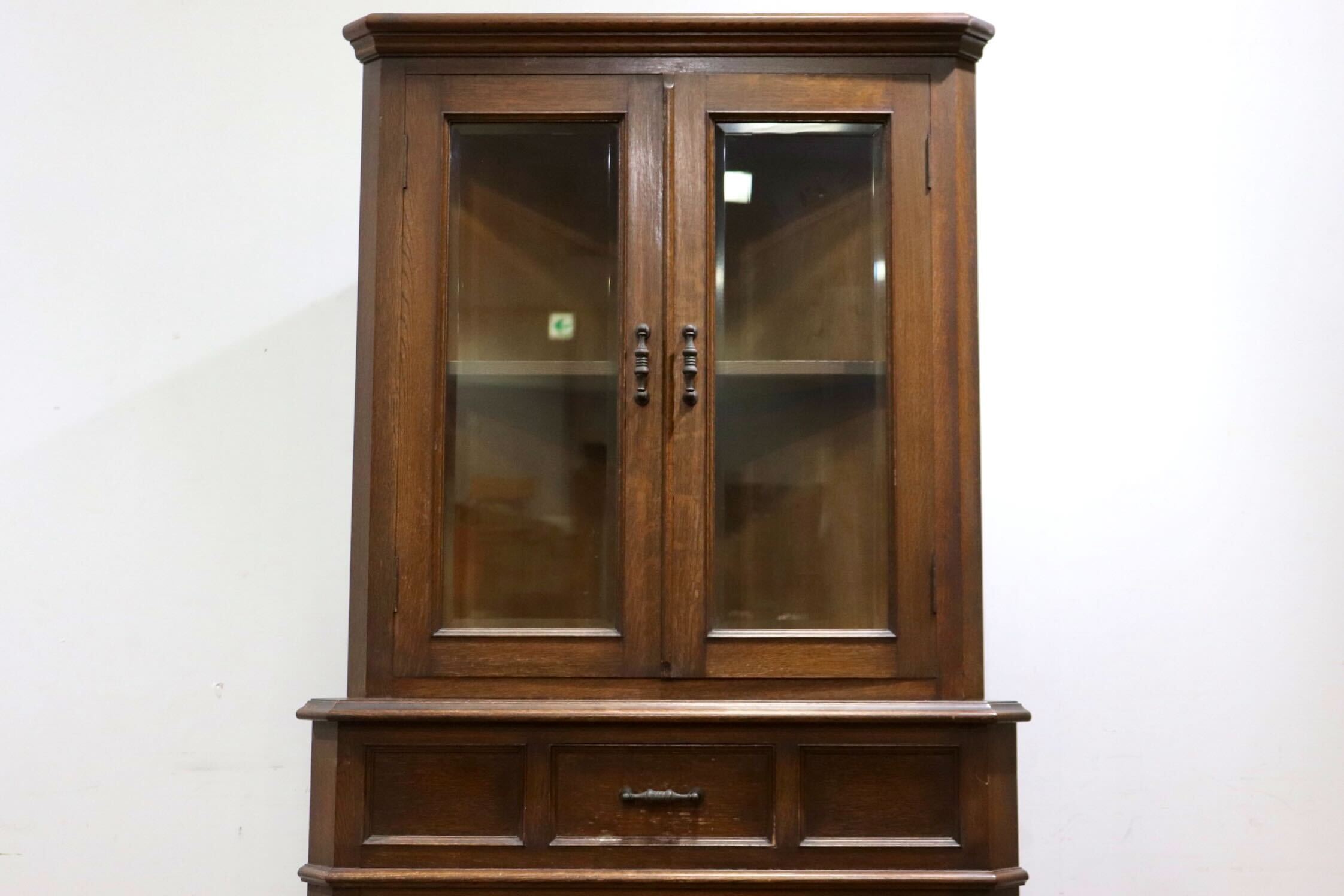 GMHS447○神戸家具 洋家具 コーナーキャビネット 飾り棚 収納家具 彫刻 クラシカル 和製ヴィンテージ レトロ アンティーク 検)永田良介