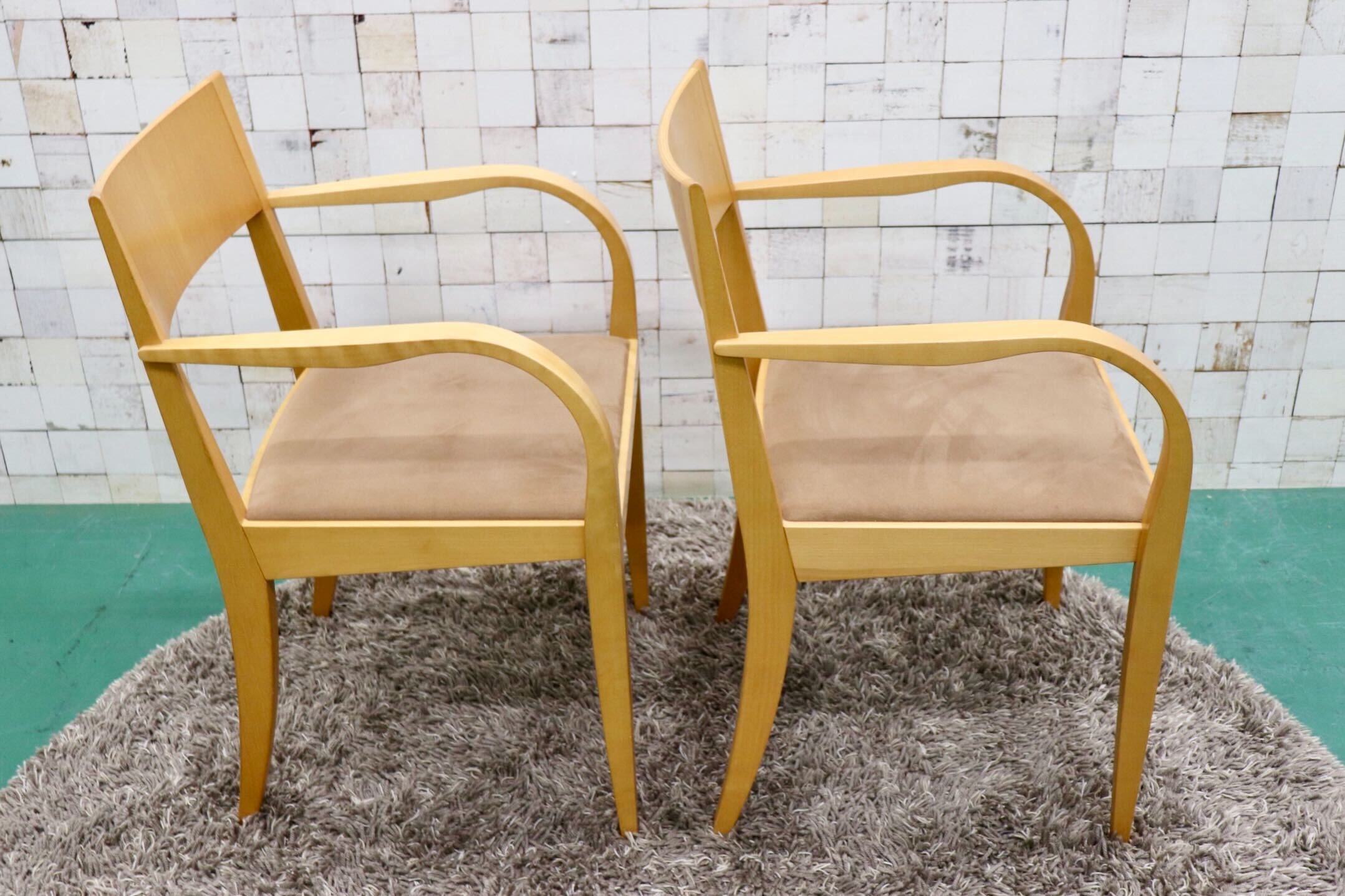 GMGS23B○arflex / アルフレックス KU アームチェア ダイニングチェア 椅子 2脚セット 植木莞爾 ファブリック イタリア モダン 定価約18万