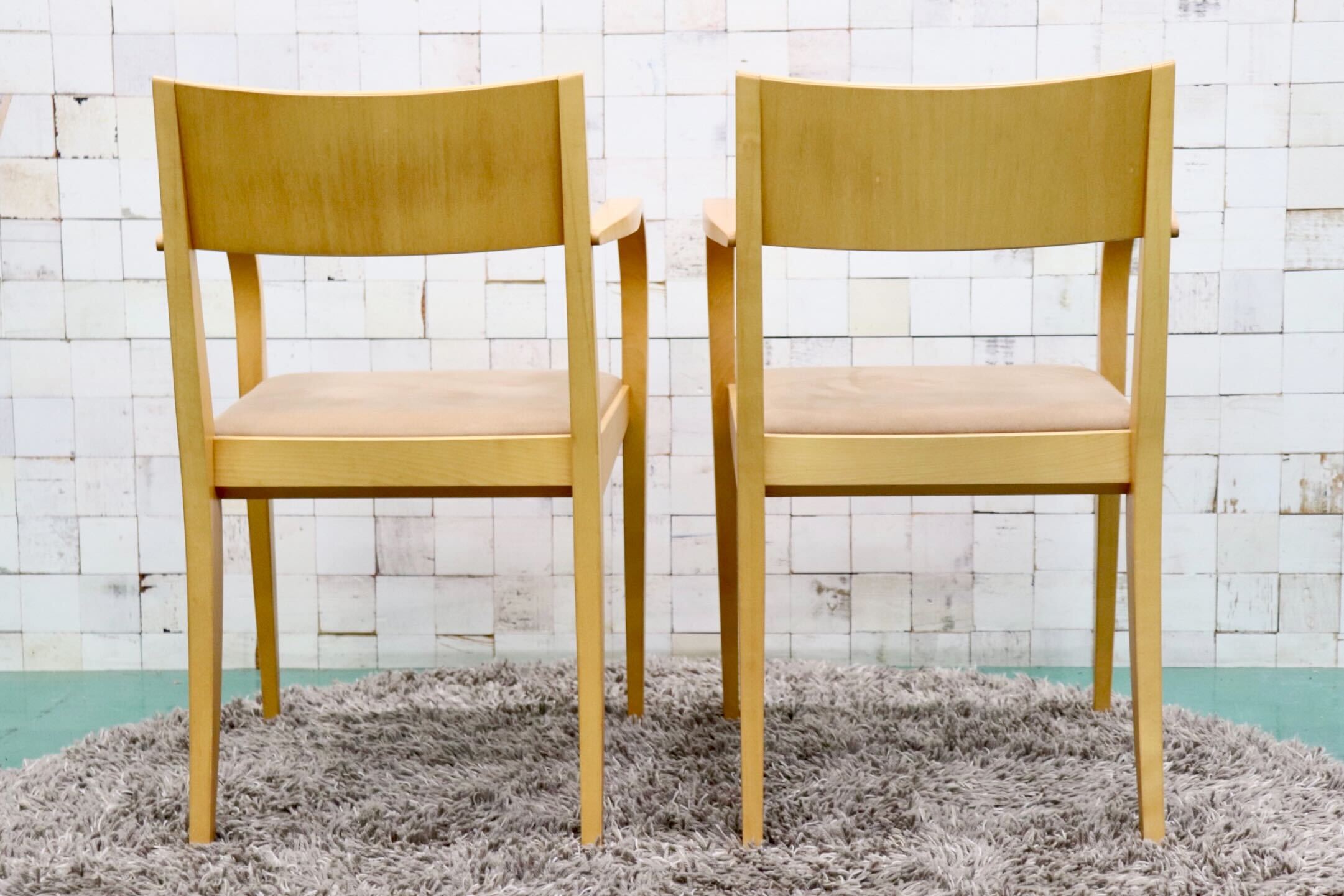 GMGS23B○arflex / アルフレックス KU アームチェア ダイニングチェア 椅子 2脚セット 植木莞爾 ファブリック イタリア モダン 定価約18万