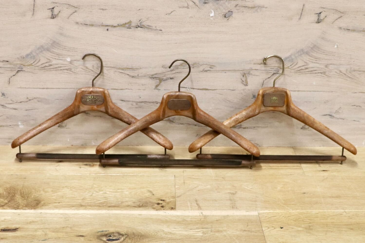 GMHK504L○MAINETTI / マイネッティ サルトリアーレハンガー 3本セット スーツハンガー パンツハンガー イタリア 西洋 アンティーク 雑貨