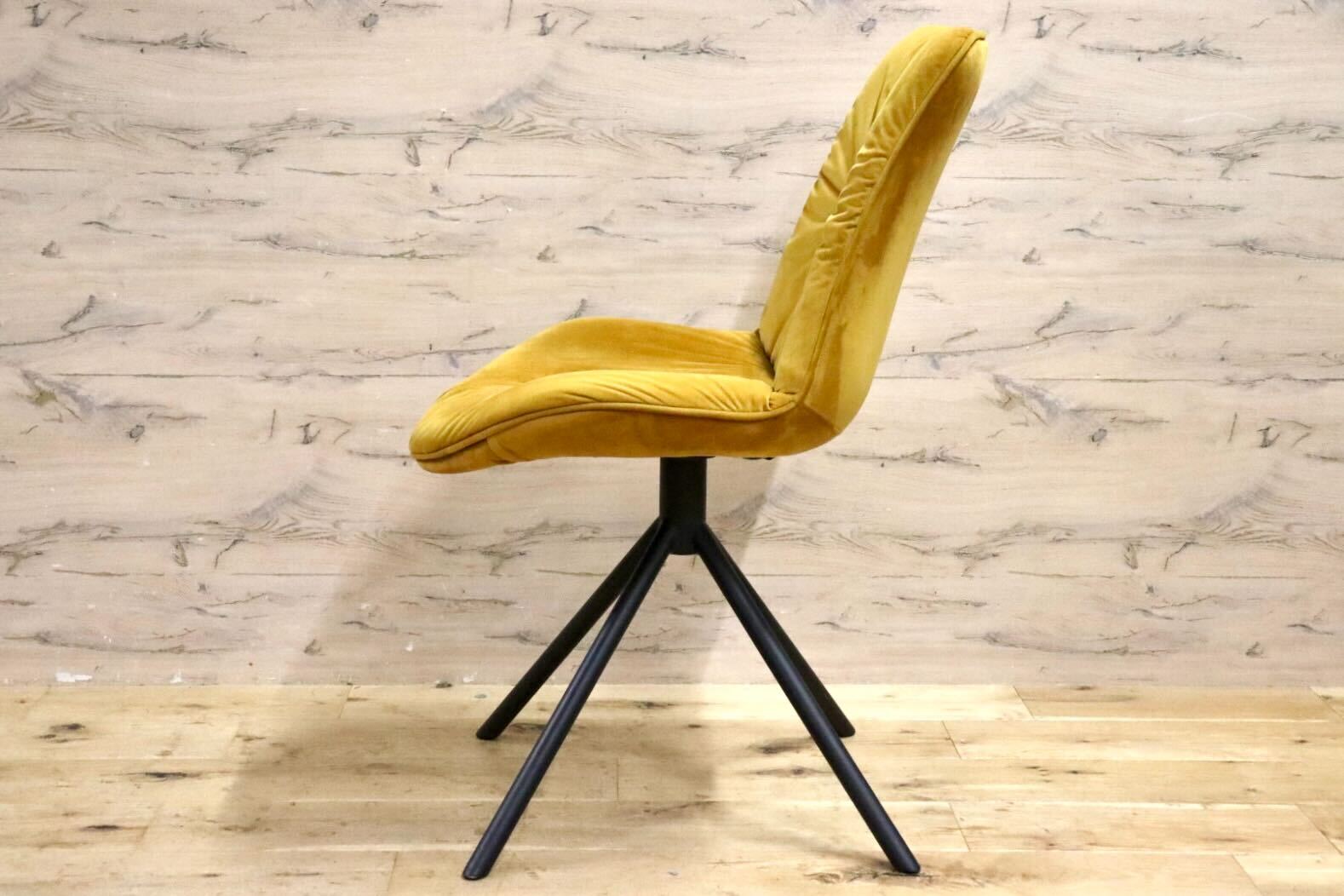 GMIK759A○KARE / カレ Mila ミラ ダイニングチェア 食卓椅子 ファブリック イエロー ベルベット調 モダン 定価約4.3万 廃番 希少 美品