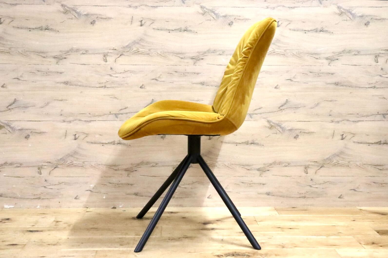 GMIK759B○KARE / カレ Mila ミラ ダイニングチェア 食卓椅子 ファブリック イエロー ベルベット調 モダン 定価約4.3万 廃番 希少 美品