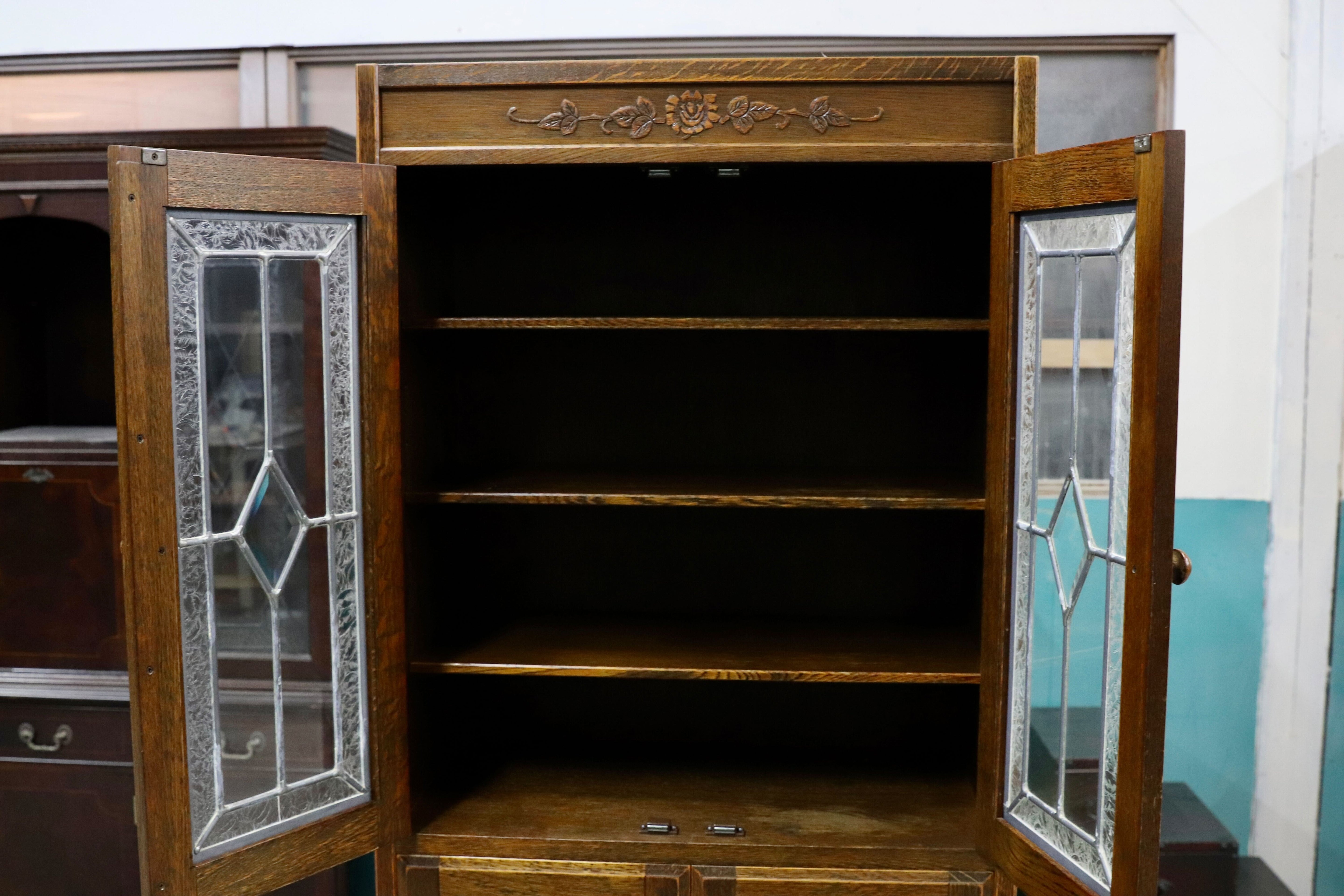 GMIK660○三越家具 Brugge ブルージュ スリムキャビネット 飾り棚 リビング収納 ハイボード 英国カントリー クラシック アンティーク