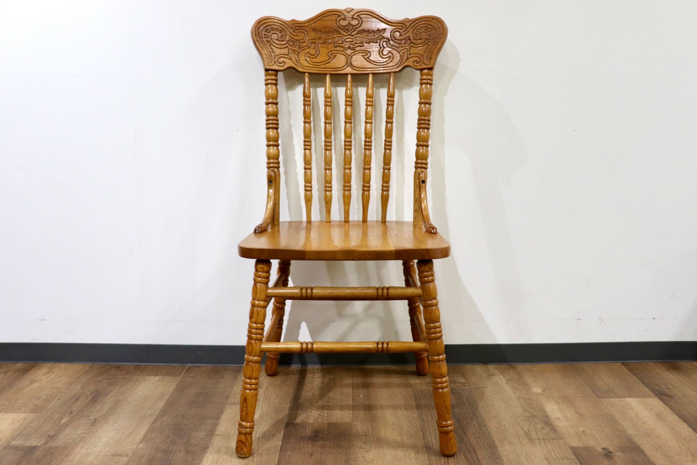 GMHH344B○Shin Lee / シンリー ダイニングチェア 食卓椅子 ハイバック オーク材 彫刻 カントリー アンティーク IDC大塚家具