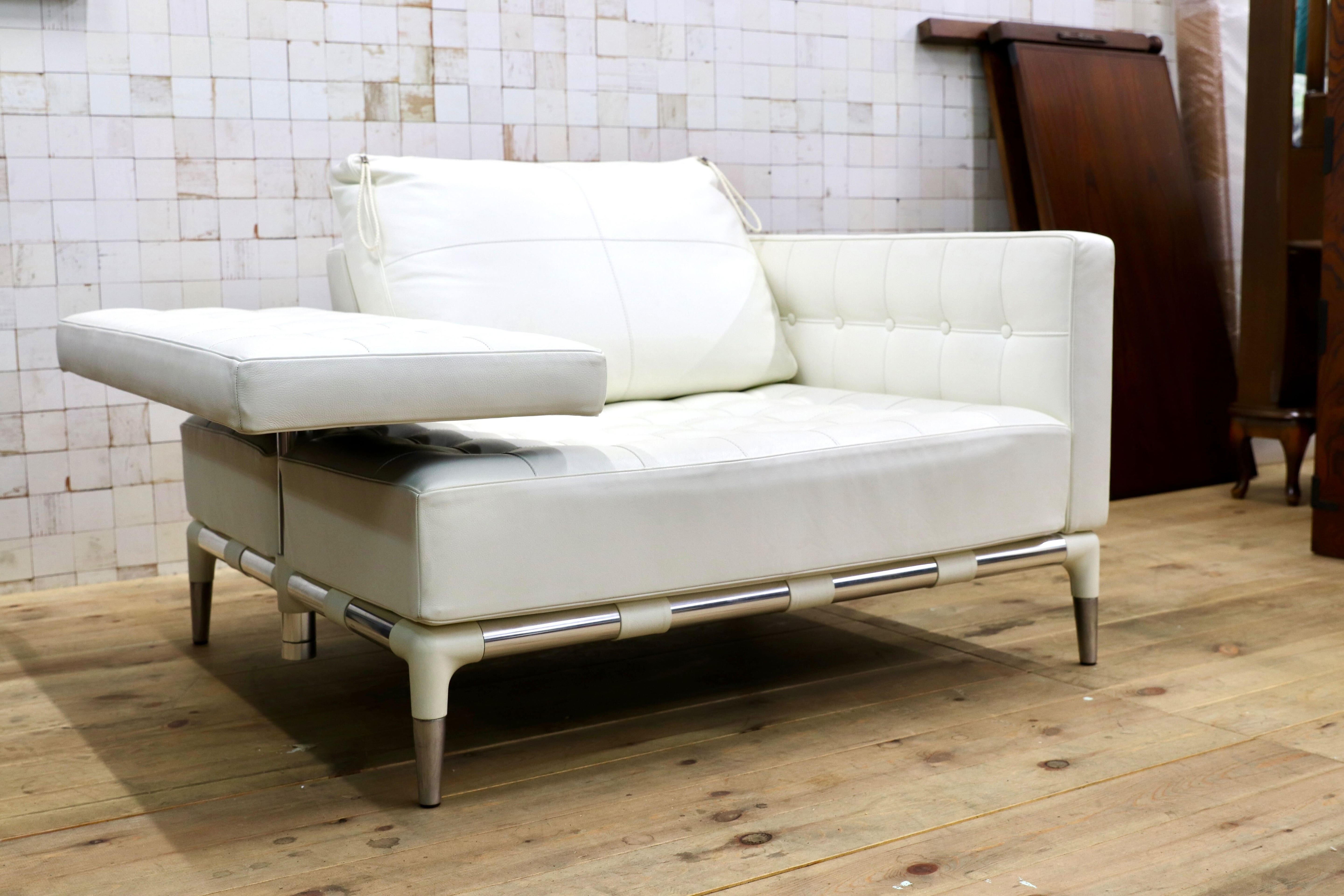 GMIK670○Cassina / カッシーナ PRIVE プリヴェ 1人掛けソファ 右肘アームソファ フィリップ・スタルク イタリアモダン 白本革 定価244万