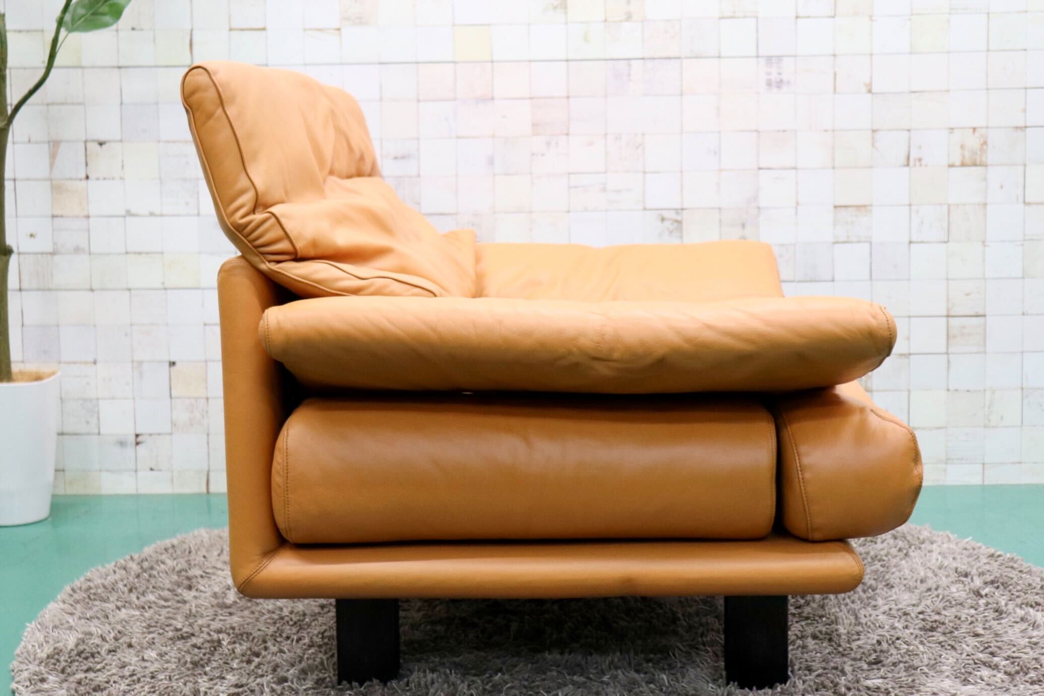 GMFS270C○B&B ITALIA ARANDA アランダ paolo piva パオロ・ピーヴァ 1人掛けソファ 希少 廃番 名作 本革 オレンジ リペア済 定価約50万