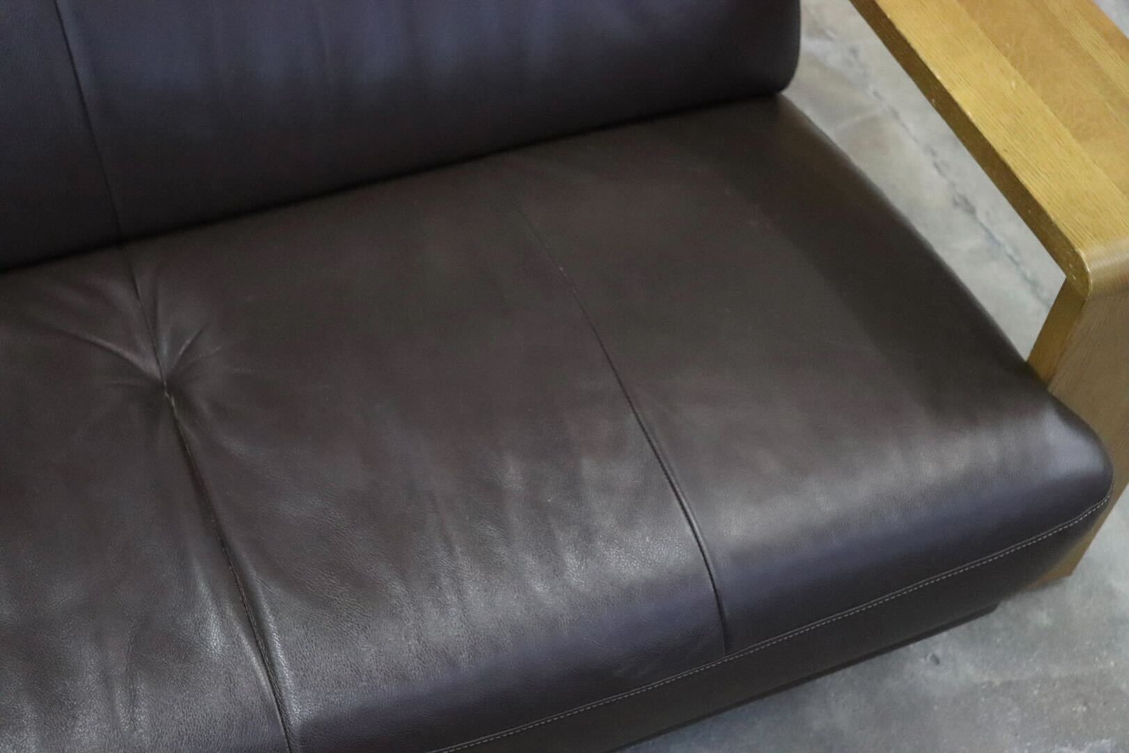 GMIK740A○Chitano / チターノ ダンテ 2人掛けソファ ラブソファ 長椅子 本革 ダークブラウン ハイバック 応接 カリモク 定価約18万