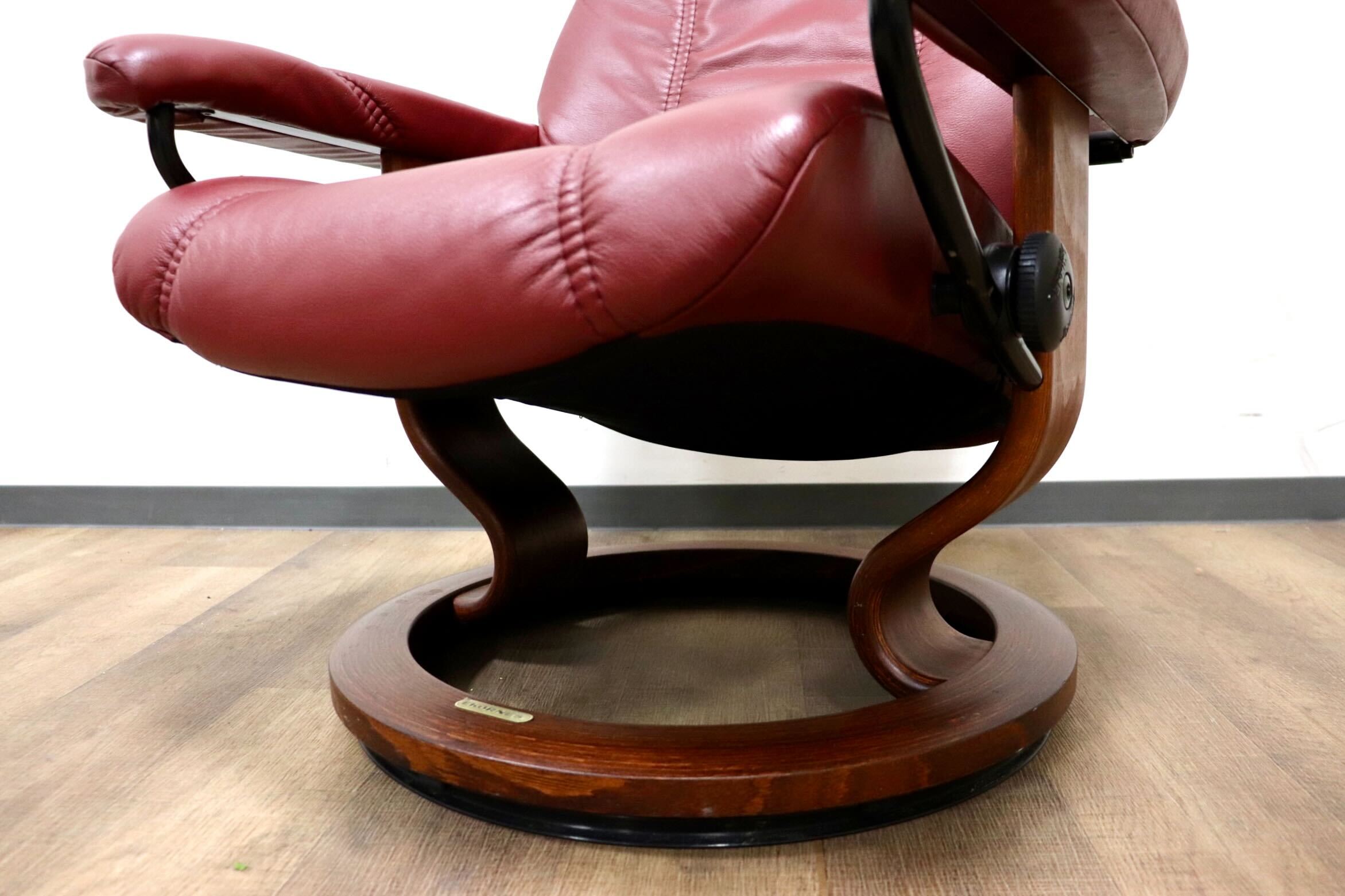 GMGS288○EKORNES / エコーネス コンサル リクライニングチェア パーソナルチェア 北欧 ノルウェー 本革 ワインレッド 定価約24万