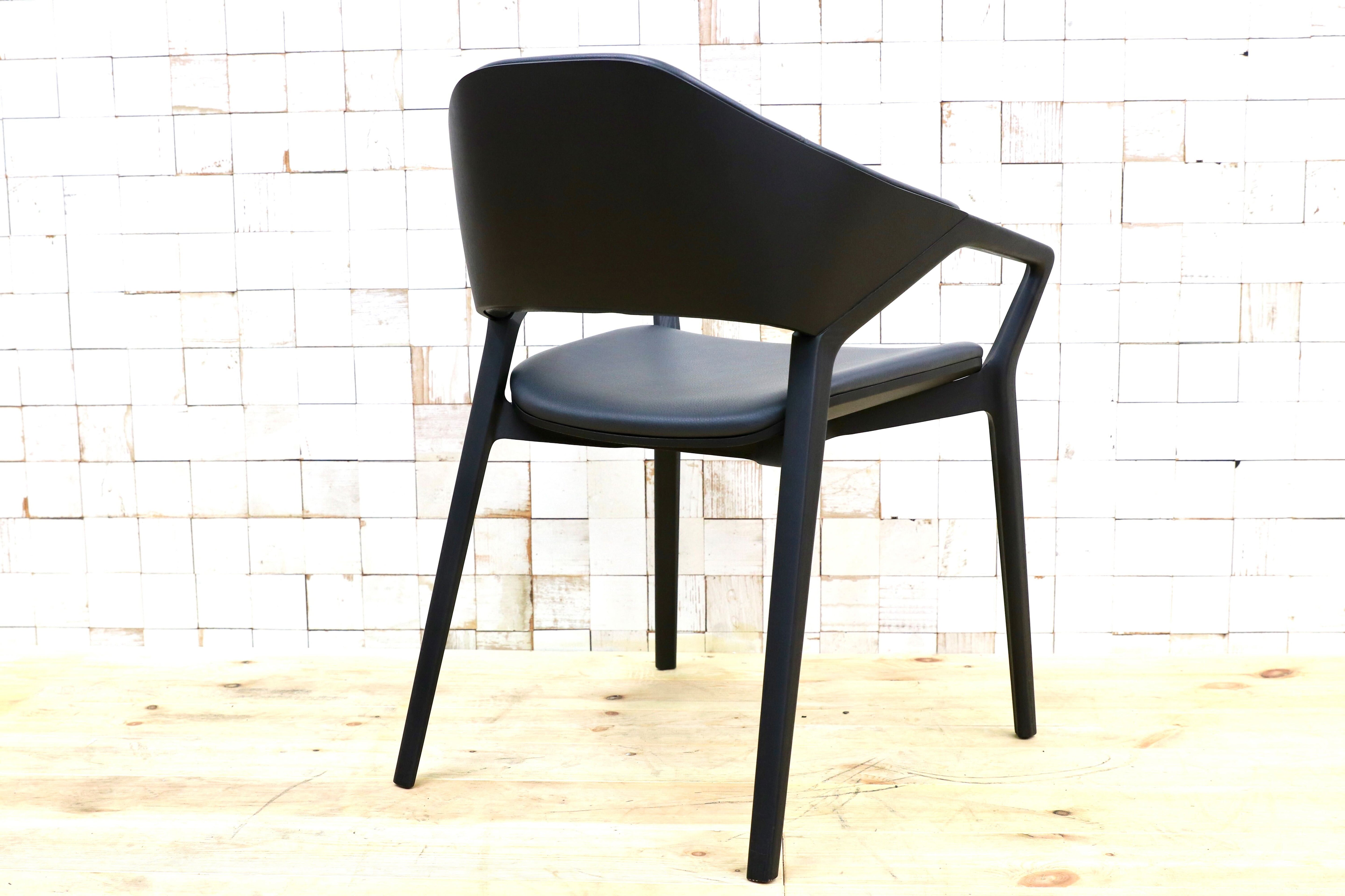 GMHK572○Cassina ixc / カッシーナ イクスシー ICO イコ アームチェア ダイニングチェア イタリアモダン 定価36.3万 展示訳あり品