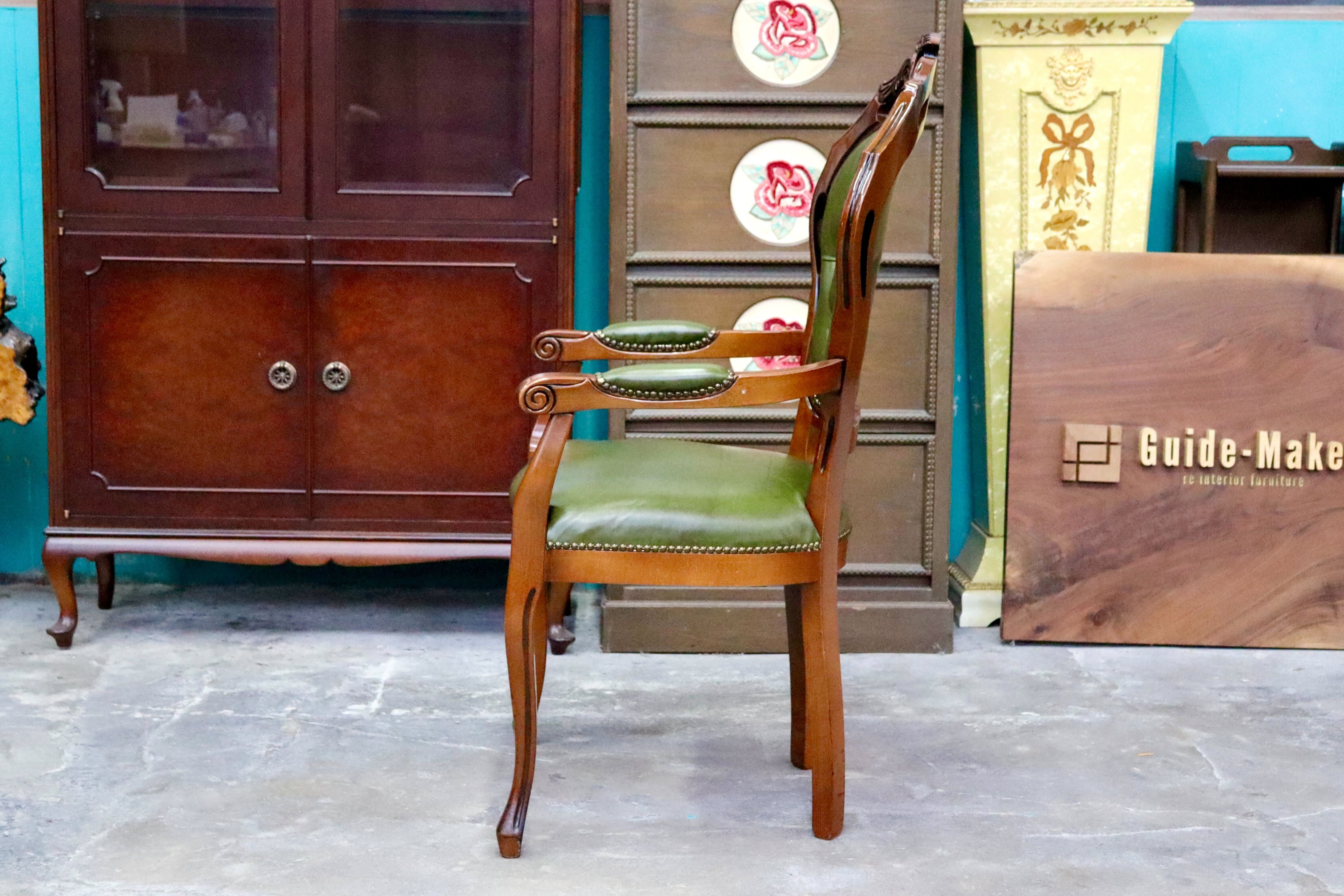 GMIS561Q○イタリア ダイニングチェア 食卓椅子 アームチェア アンティーク 猫脚 彫刻 クラシック エレガント ヨーロピアン ロココ