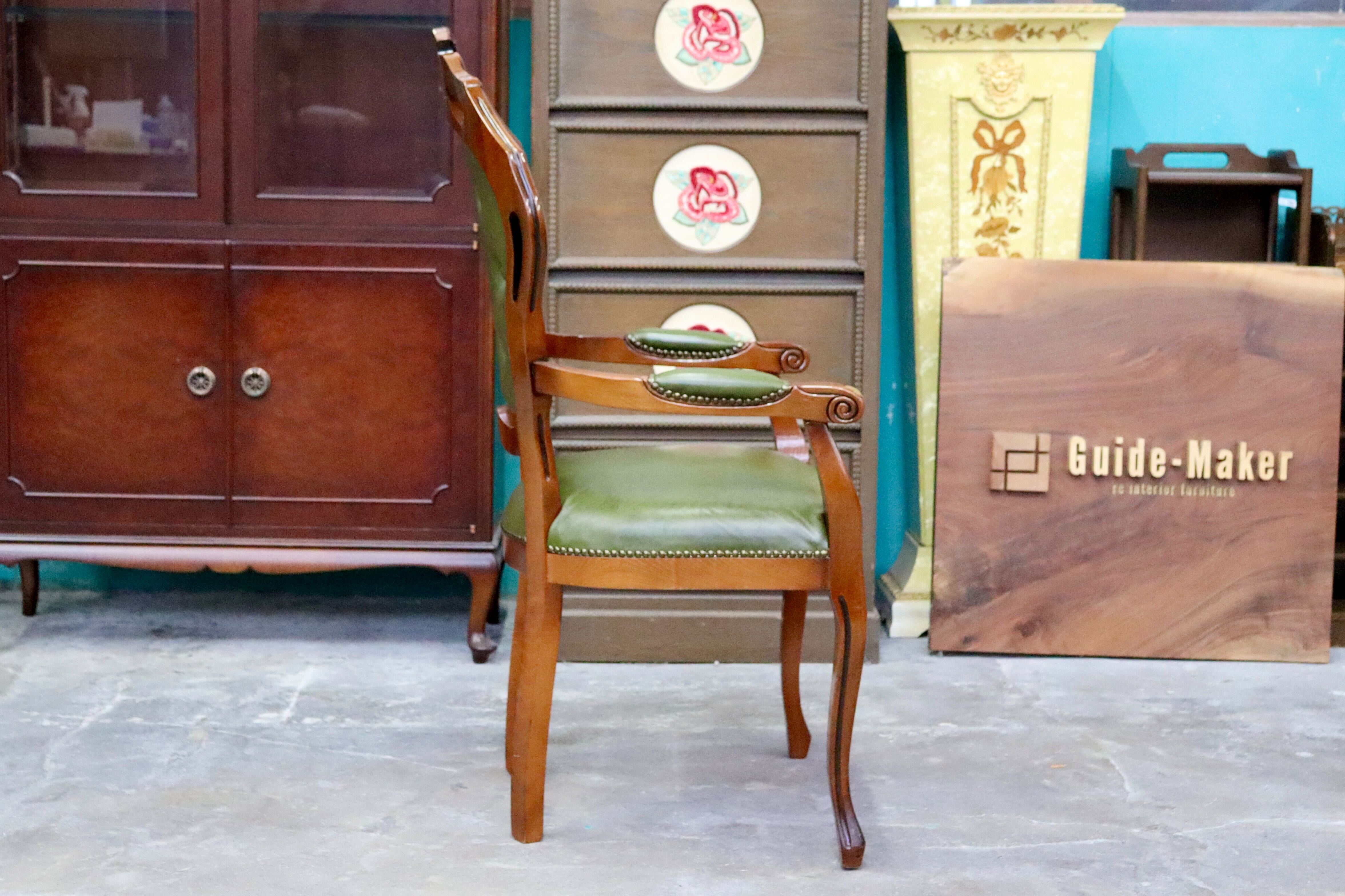 GMIS561Q○イタリア ダイニングチェア 食卓椅子 アームチェア アンティーク 猫脚 彫刻 クラシック エレガント ヨーロピアン ロココ