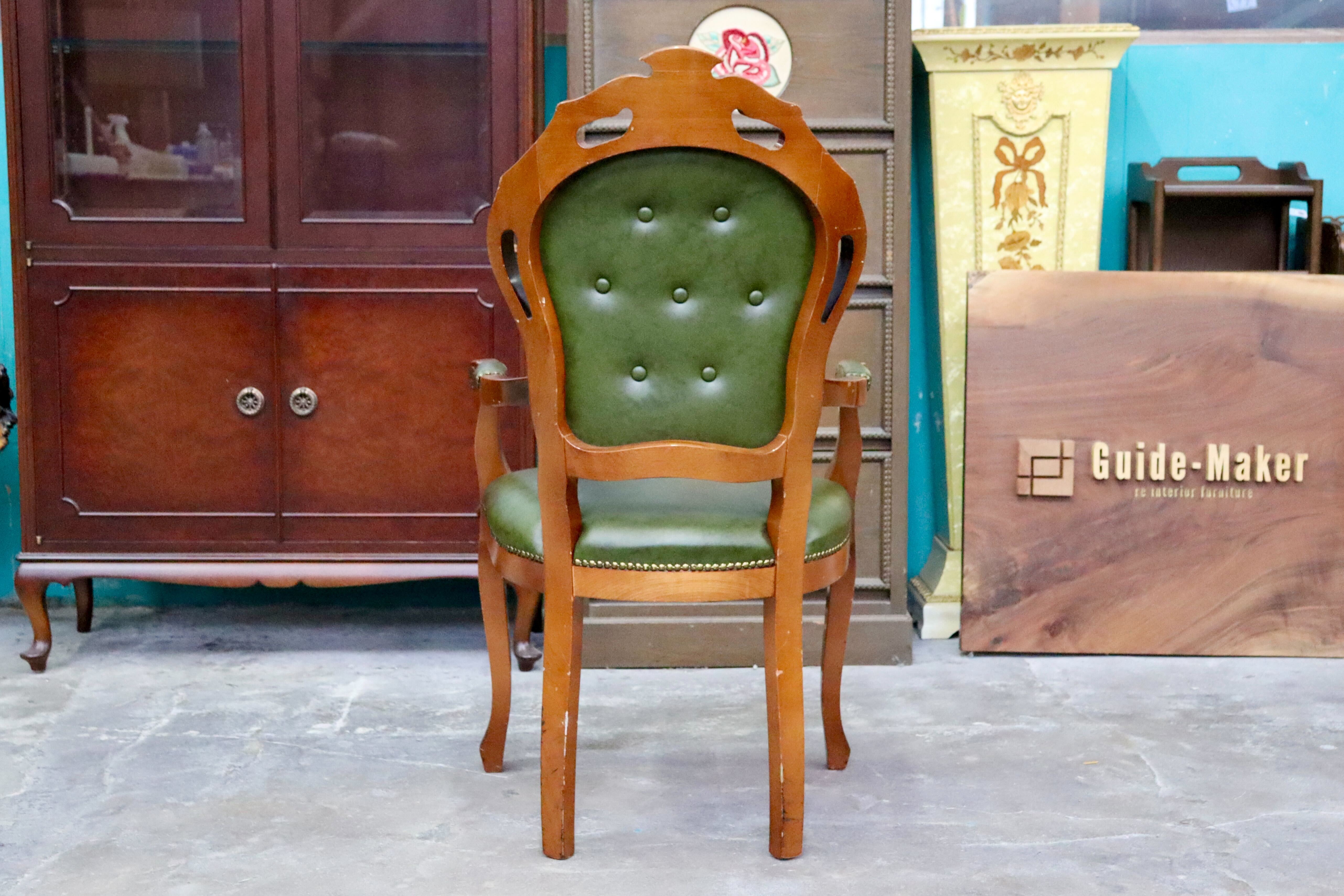 GMIS561R○イタリア ダイニングチェア 食卓椅子 アームチェア アンティーク 猫脚 彫刻 クラシック エレガント ヨーロピアン ロココ