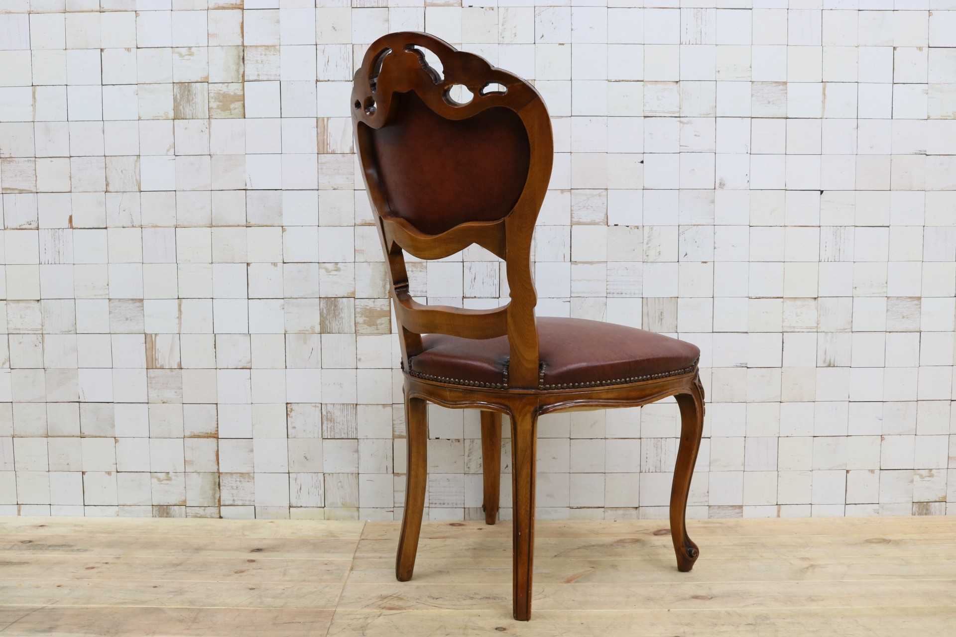 GMHH470D○イタリア製 ロココ調 ダイニングチェア 食卓椅子 レザー 鋲打ち 彫刻 アンティーク エレガント ヨーロピアン クラシック 猫脚